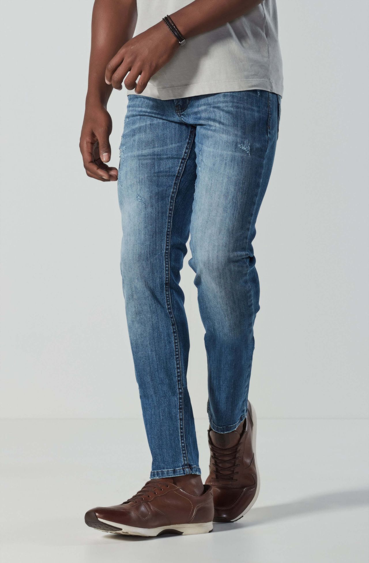 4346NCZ00028_585_1-CALCA-JEANS-DESTROYED-LOW-RISE