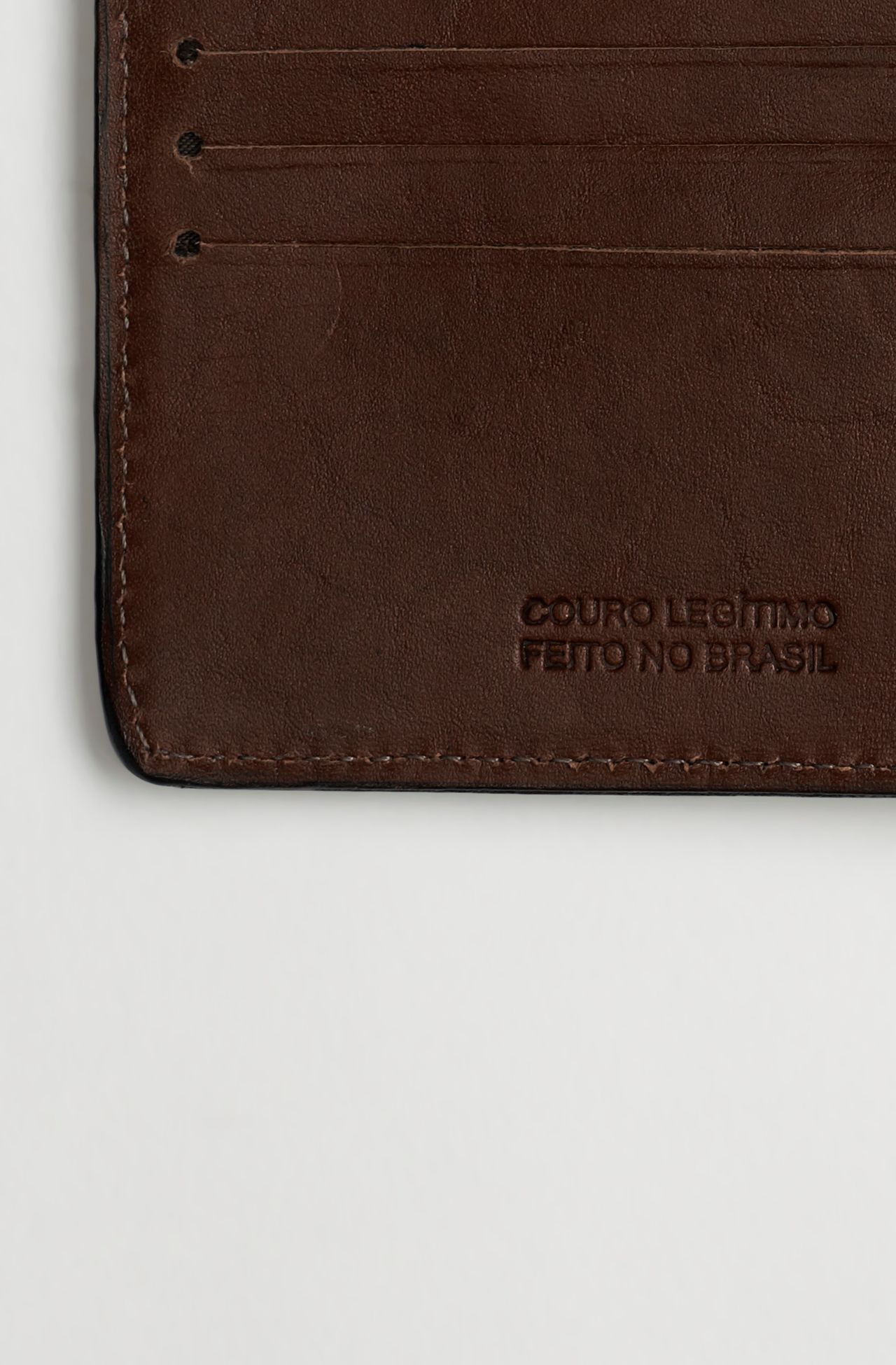9154AAZ00009_785_4-CARTEIRA-CASUAL-EM-COURO-COM-QUEIMA-MARROM
