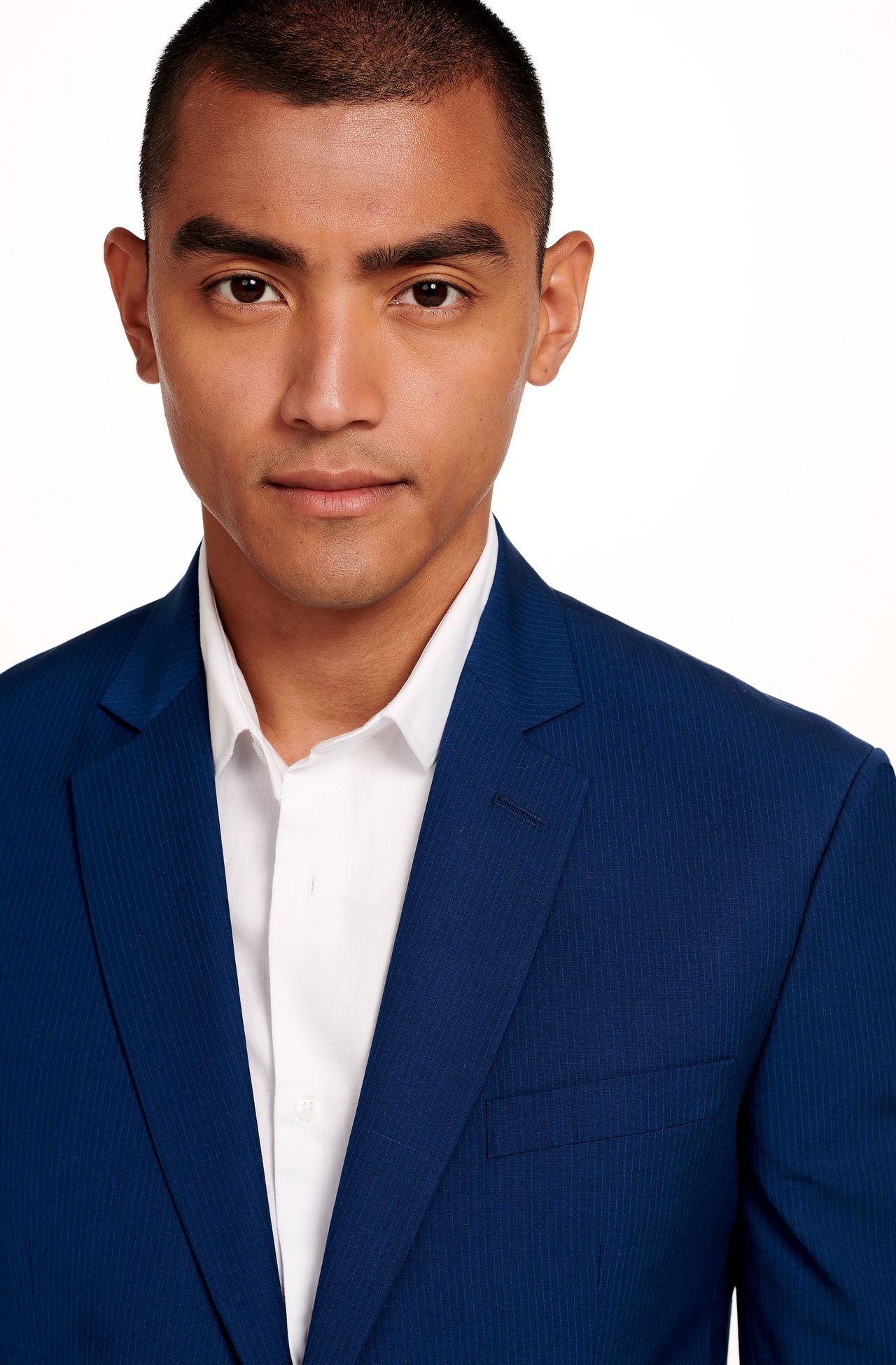 2022FFR20723_580_3-COSTUME-02-BOTOES-MODELAGEM-REGULAR-FIT