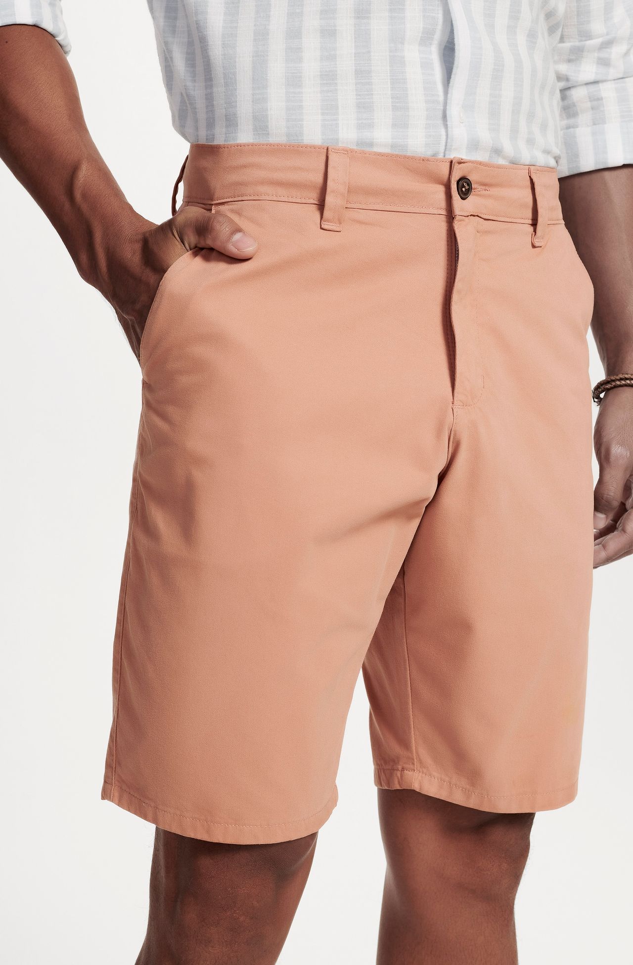 5042UCZ00034_040_4-BERMUDA-CHINO-SARJA-TINTURADA-SLIM-FIT-AZUL-MEDIO