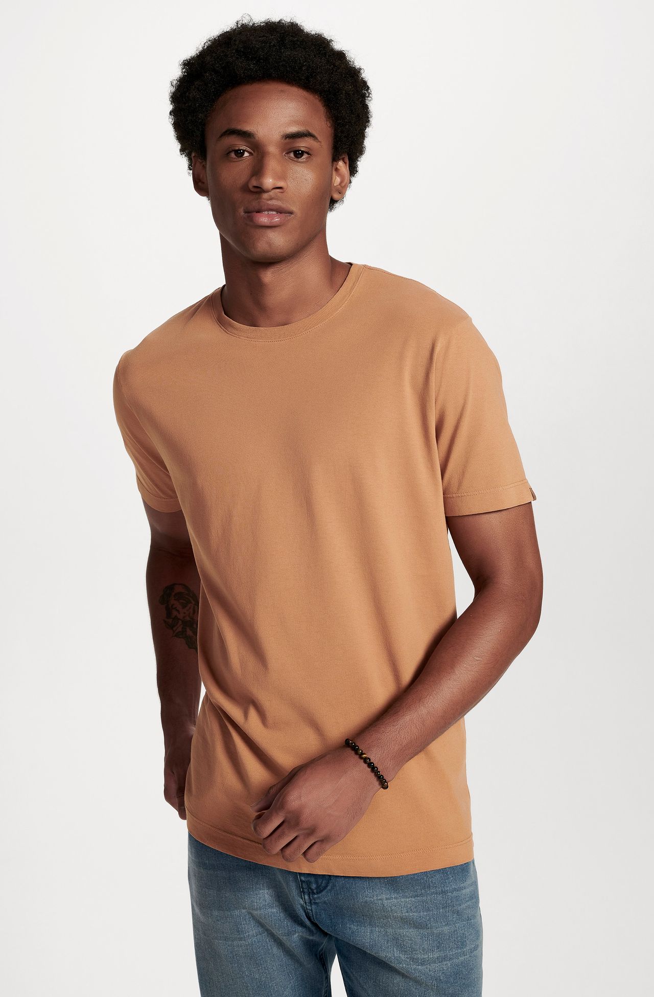 8350CCZ00082_040_1-T-SHIRT-MANGA-CURTA-BASICA-TINTURADA-GOLA-CARECA-LARANJA