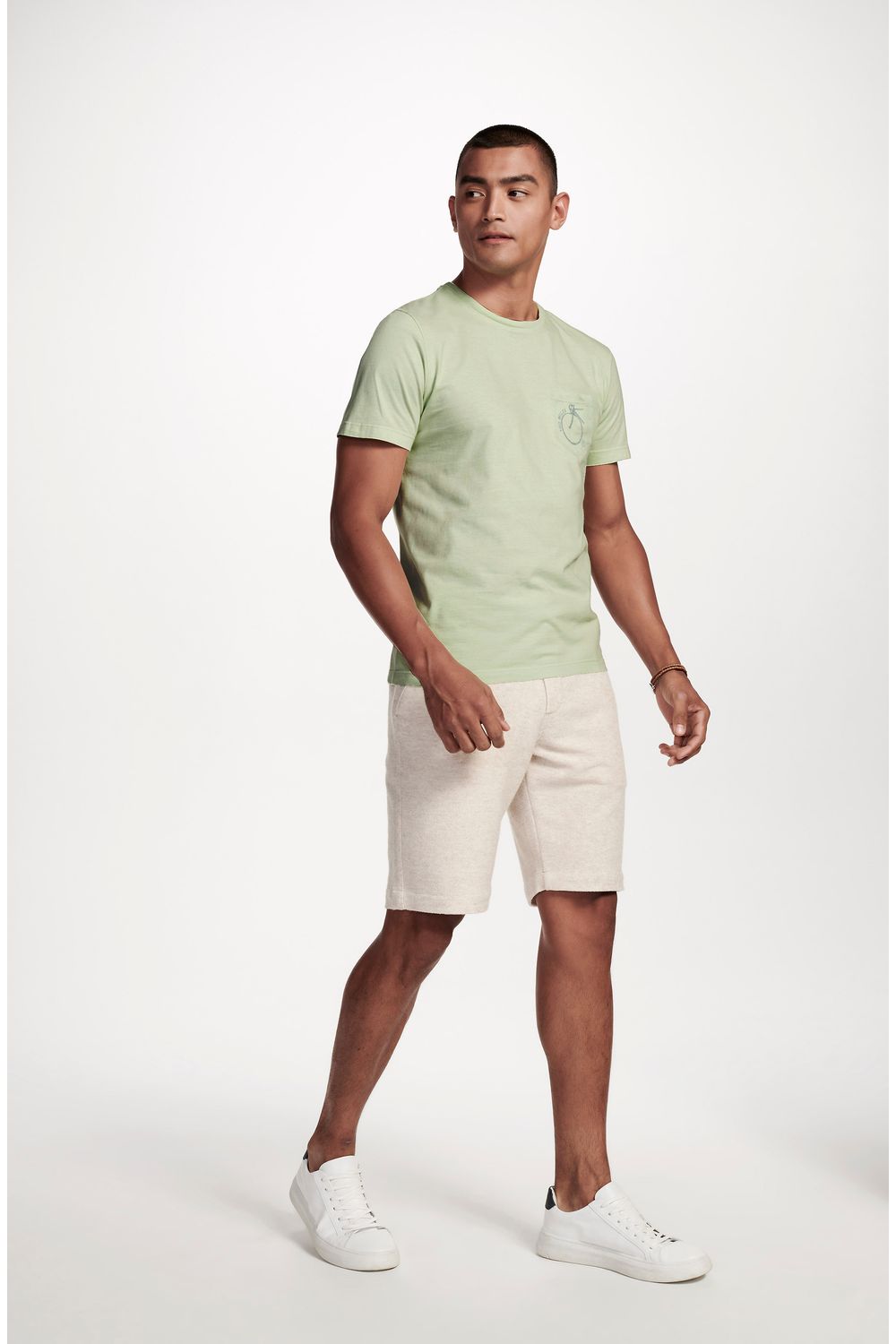 8353CCZ00212_635_1-T-SHIRT-MANGA-CURTA-COM-BOLSO-TINGIMENTO-NATURAL