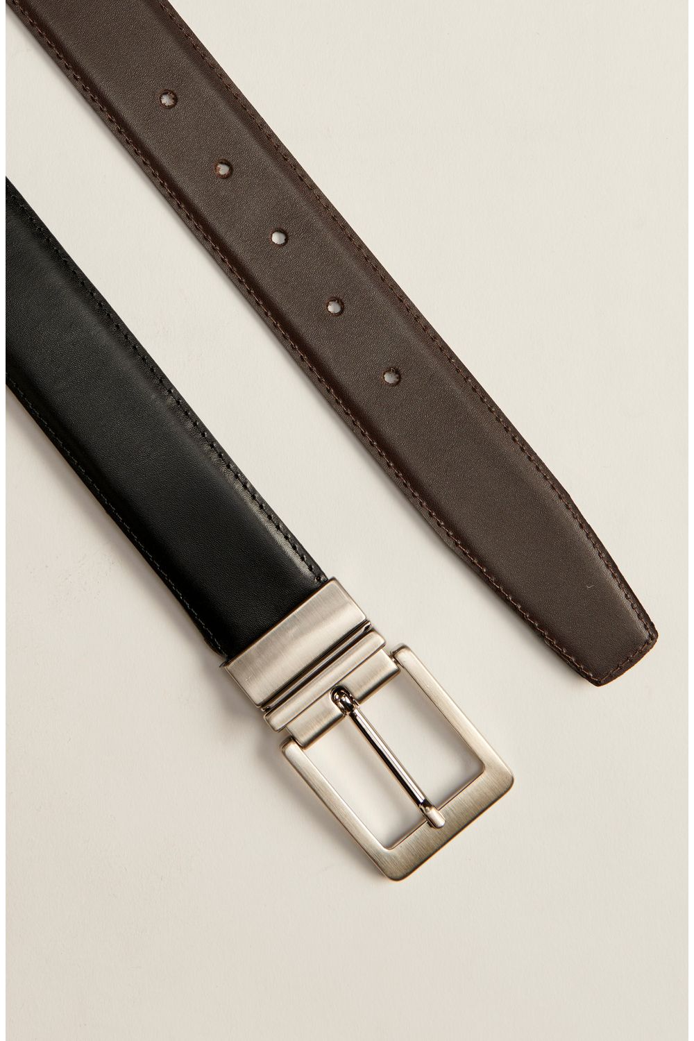 0490GAR00026_987_1-CINTO-SOCIAL-COURO-DUPLA-FACE-PRETO-E-CAFE-COM-BORDA-COSTURADA