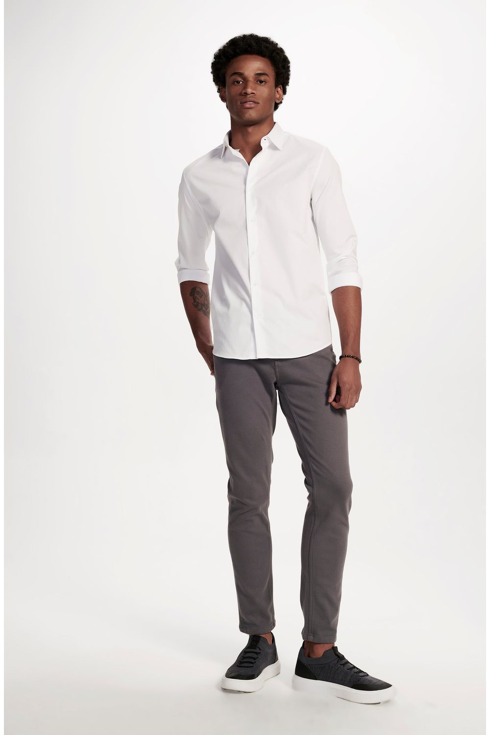 2501XWZ01005_900_1-CAMISA-WORK-MAQUINETADA-BRANCA