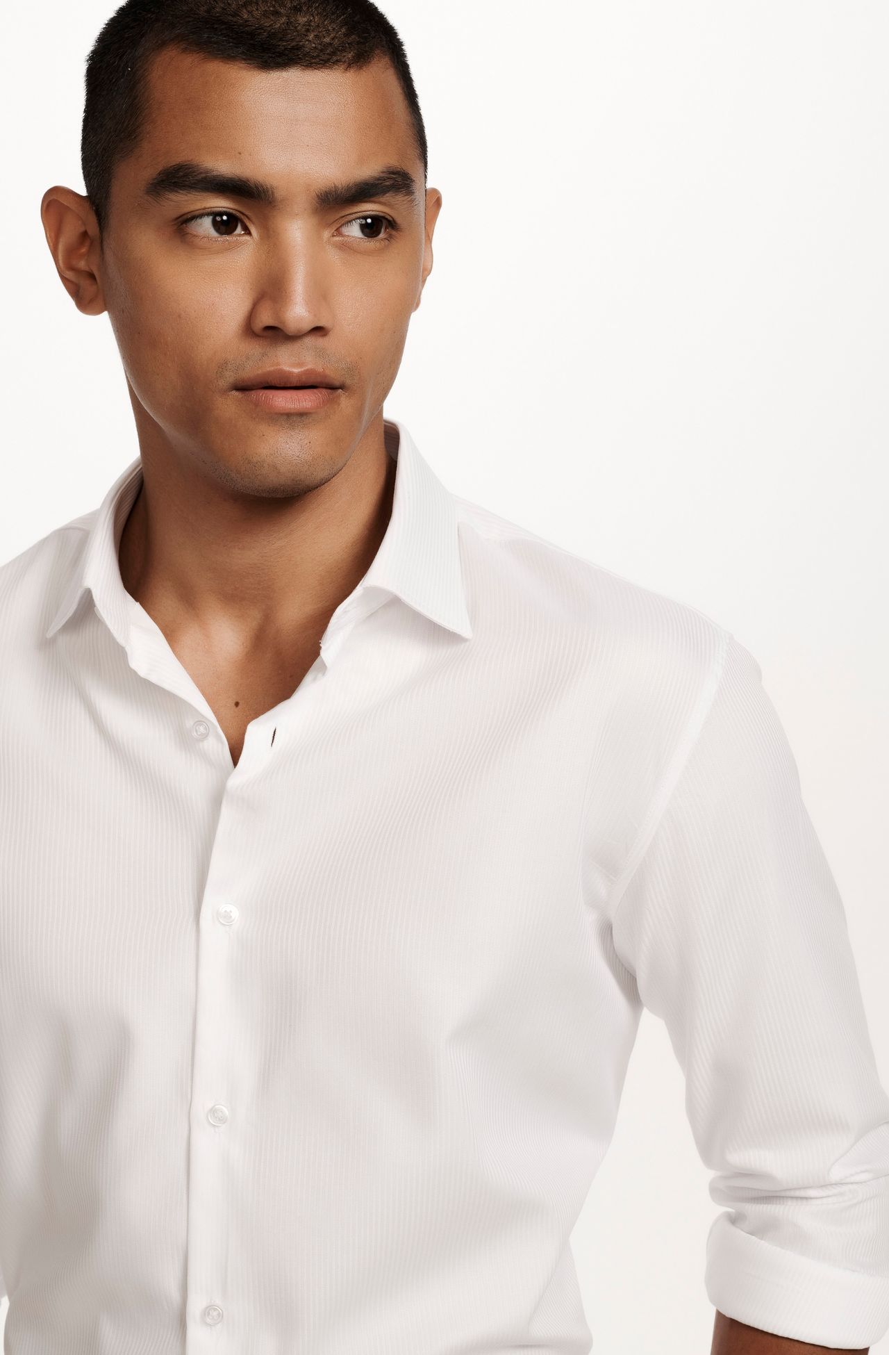2501XFZ79040_900_4-CAMISA-SOCIAL-MAQUINETADA-BRANCA-EM-PIMA-COTTON