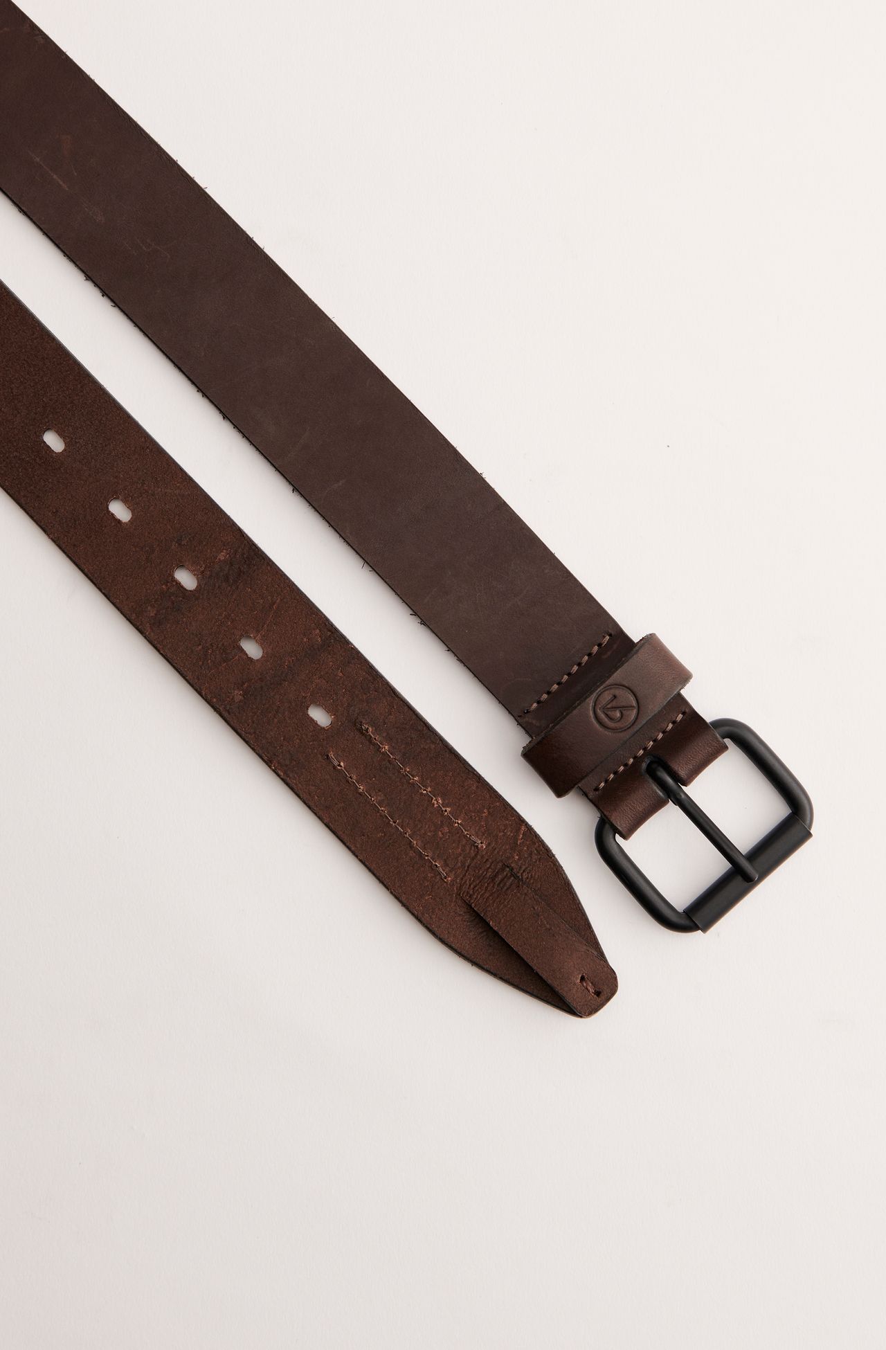 0489DAZ00030_790_1-CINTO-CASUAL-DE-COURO-PESPONTADO-MARROM