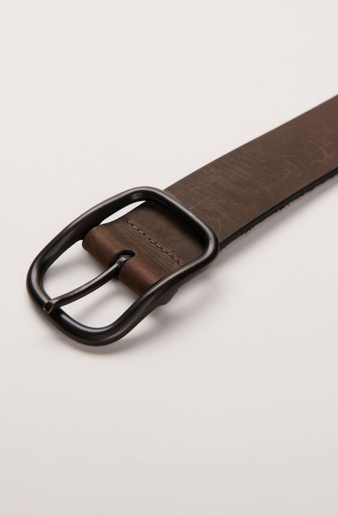 0489DAZ00029_790_2-CINTO-CASUAL-DE-COURO-MARROM