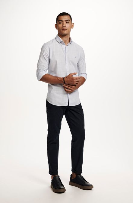 2502XCZ40126_550_1-CAMISA-CASUAL-STRETCH-LISTRADA-AZUL