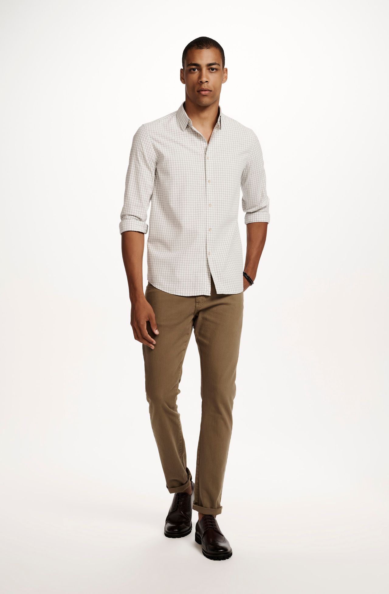 2504VCZ49026_950_1-CAMISA-CASUAL-VISCOSE-E-ALGODAO-XADREZ-CINZA