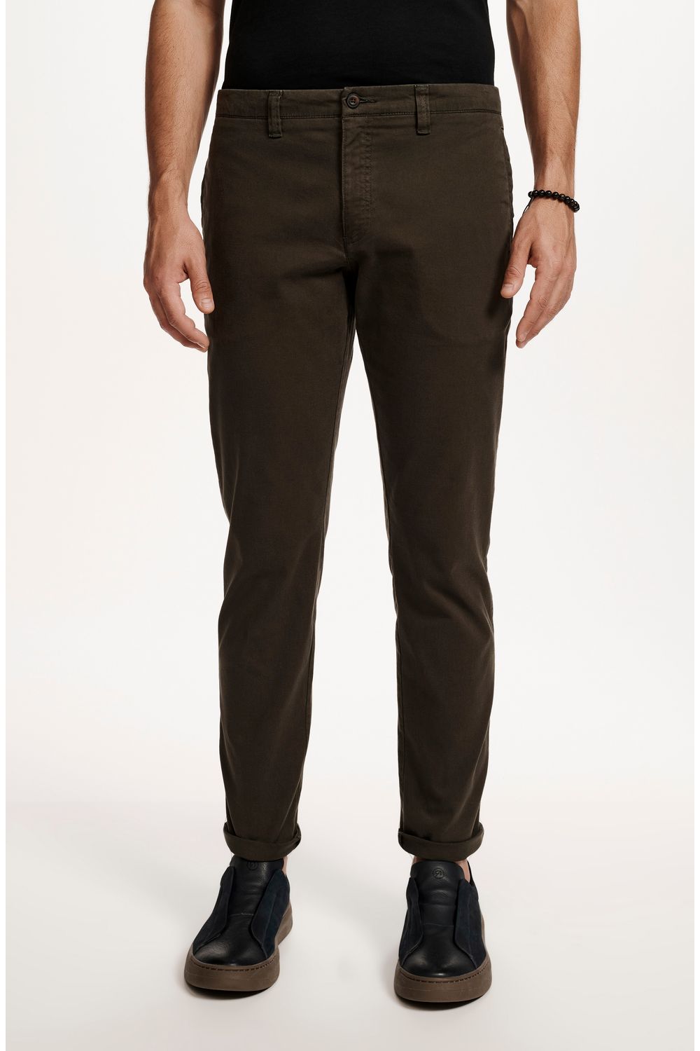 4042UCZ00097_685_2-CALCA-CHINO