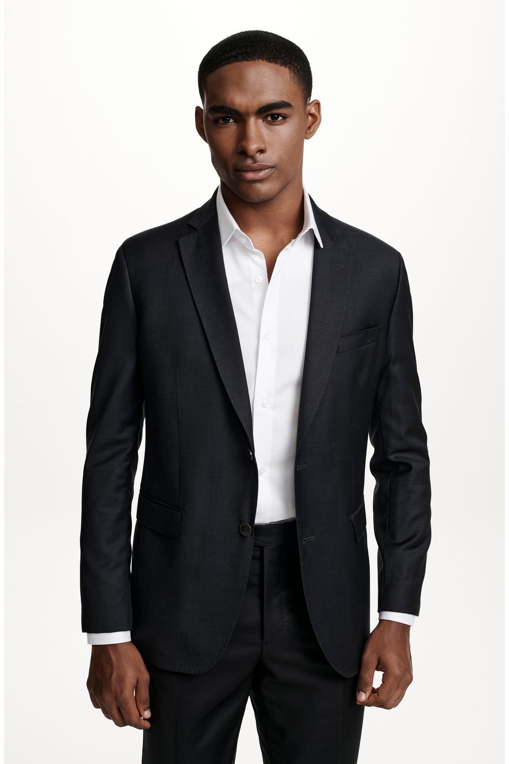 2021LFR44099_980_2-COSTUME-DE-LA-SUPER-120-GRAFITE