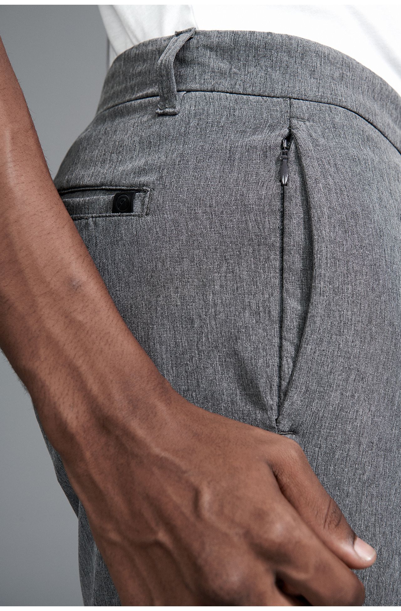 4042JCZ00033_980_7-CALCA-HARBOR-NYLON-CINZA-MESCLA