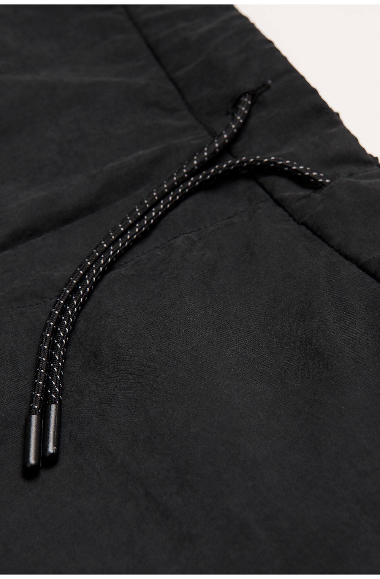 5041JCZ00007_987_6-BERMUDA-JOGGER-PRETO