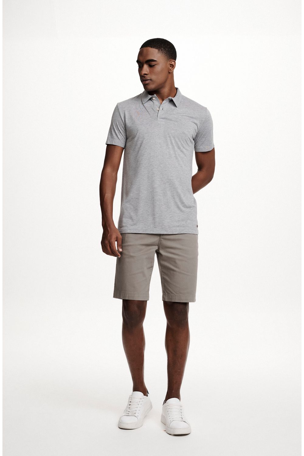 8320ICZ00249_935_1-POLO-MANGA-CURTA-DE-VISCOSE-CINZA-MESCLA