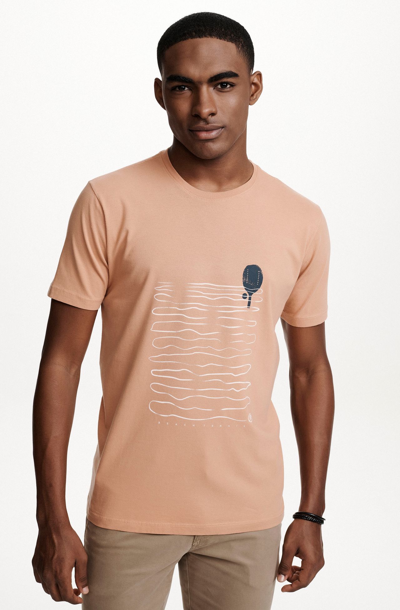 8353CCZ00242_040_2-T-SHIRT-MANGA-CURTA-ESTAMPA-BEACH-TENNIS-DE-ALGODAO-BEGE