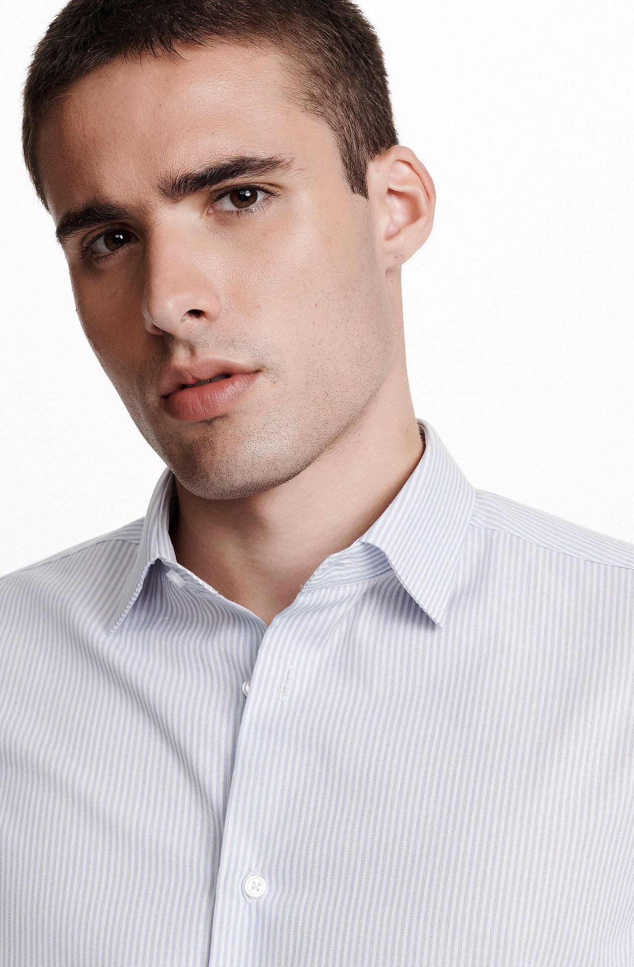 2502XWZ49127_560_4-CAMISA-WORK-LISTRADA-AZUL-E-BRANCA