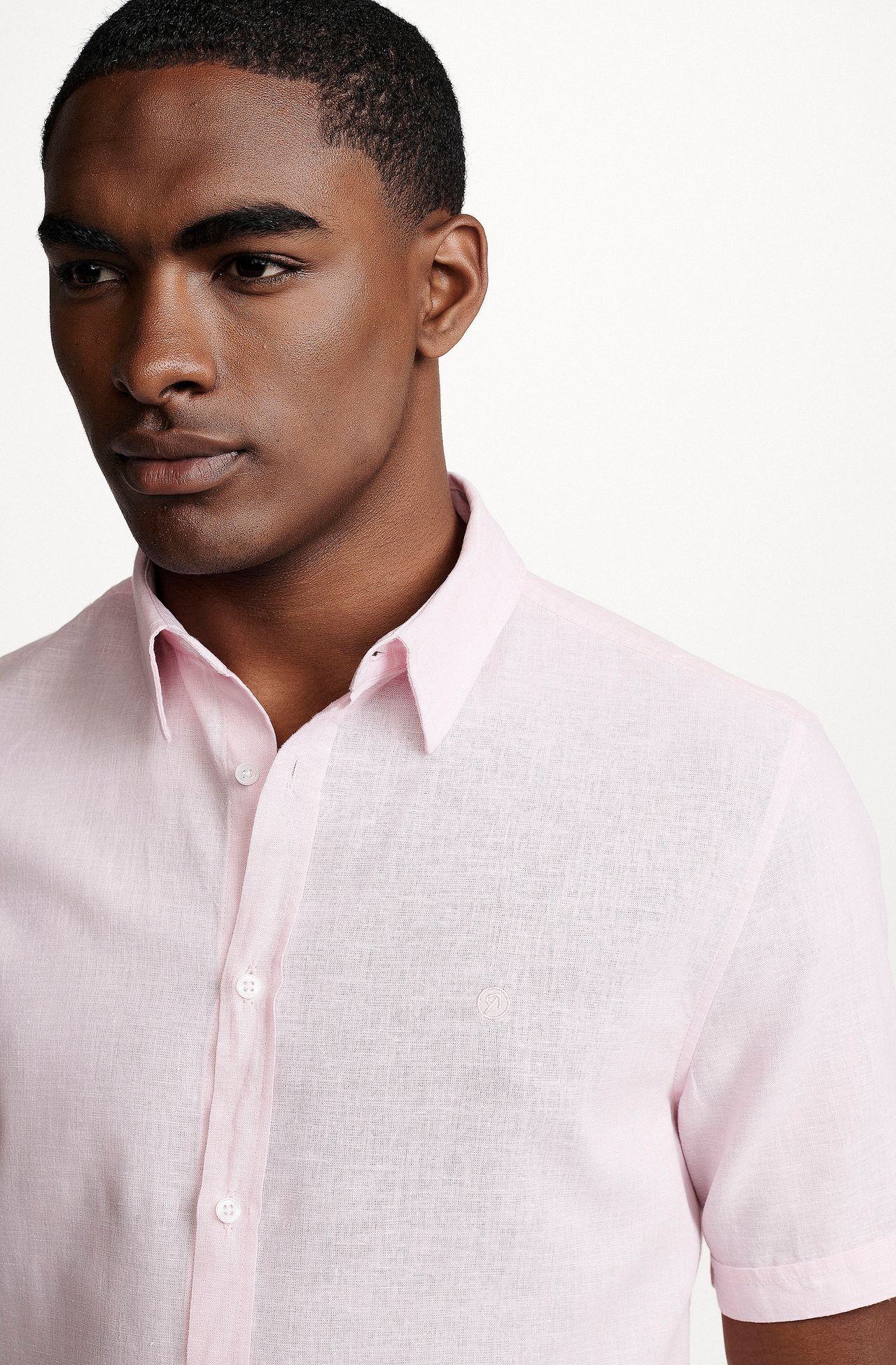 2401VCZ25162_250_4-CAMISA-MANGA-CURTA-CASUAL-AMARELA-EM-LINHO