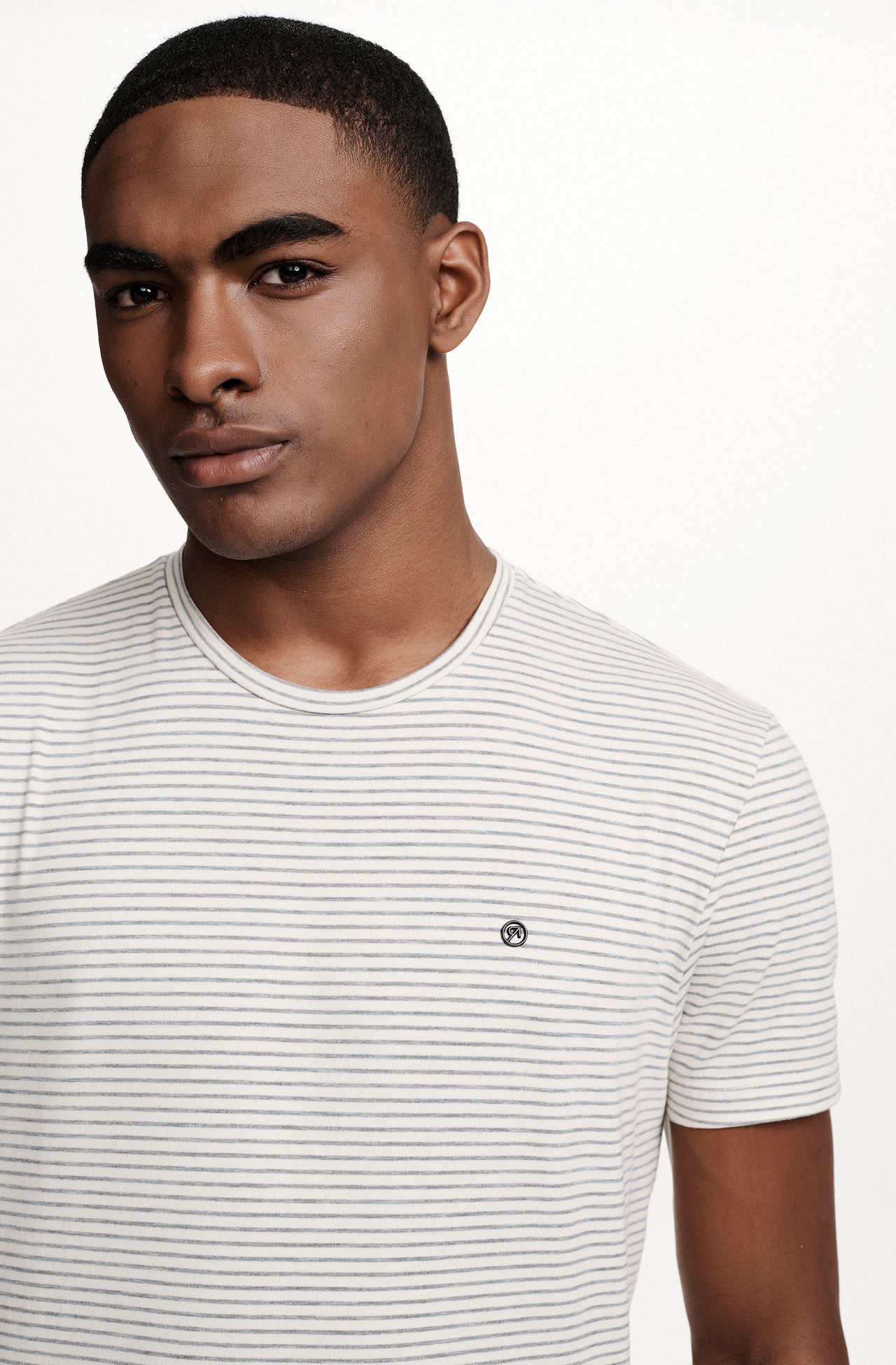 8353CCZ00256_400_4-T-SHIRT-MANGA-CURTA-LISTRADO-CRU-E-MESCLA
