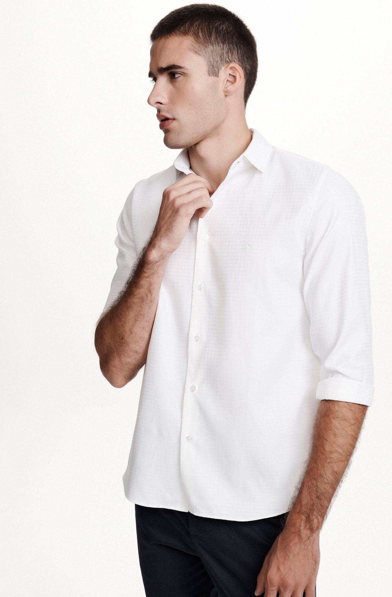 2501GWZ49187_900_2-CAMISA-BRANCA-EM-ALGODAO-EGIPCIO-FACIL-DE-PASSAR