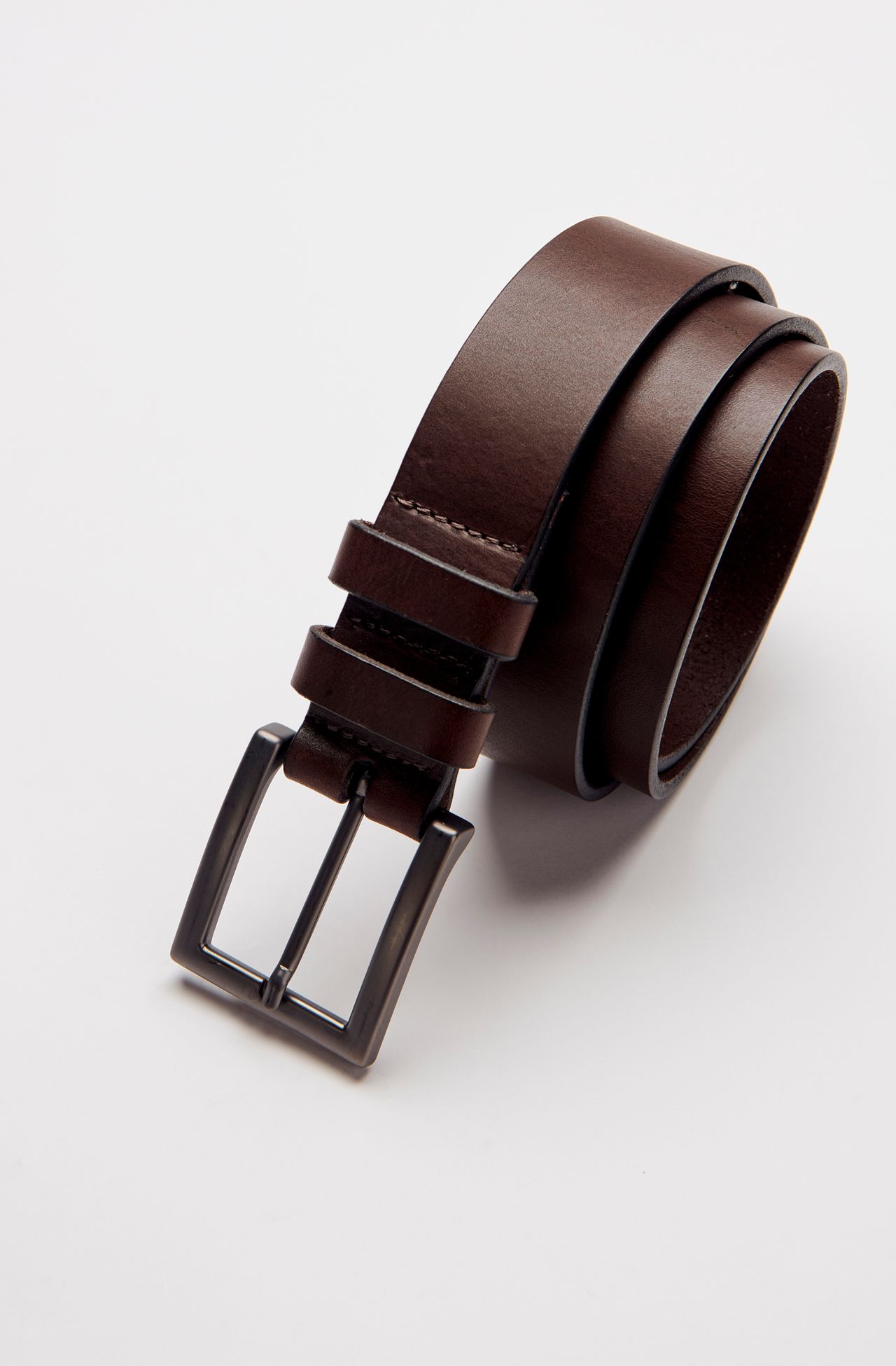 0489DAZ00033_790_1-CINTO-CASUAL-COURO-MARROM