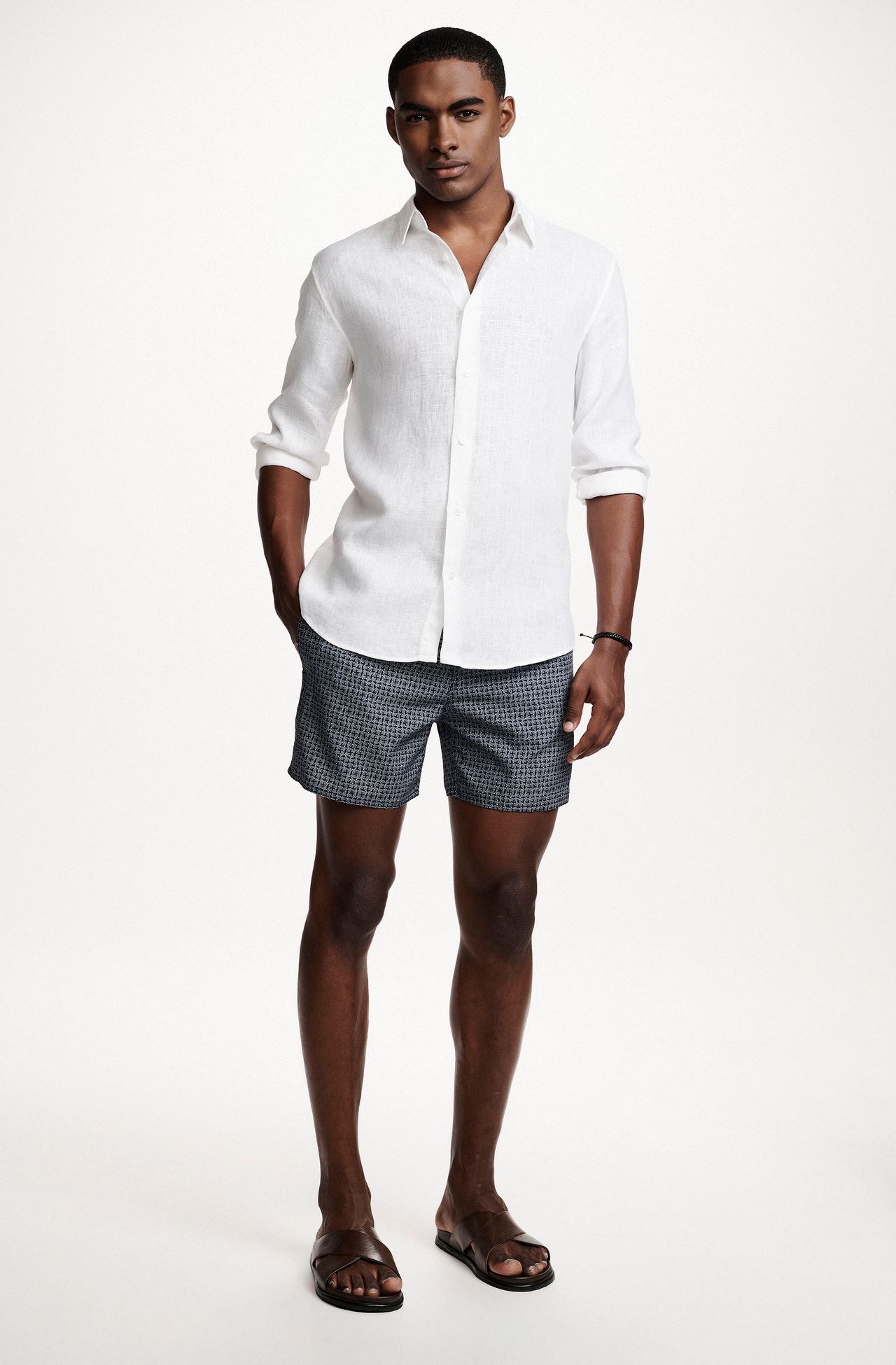 1633BCZ00021_590_1-SHORTS-MICROFIBRA-ESTAMPA-GEOMETRICA-MARINHO