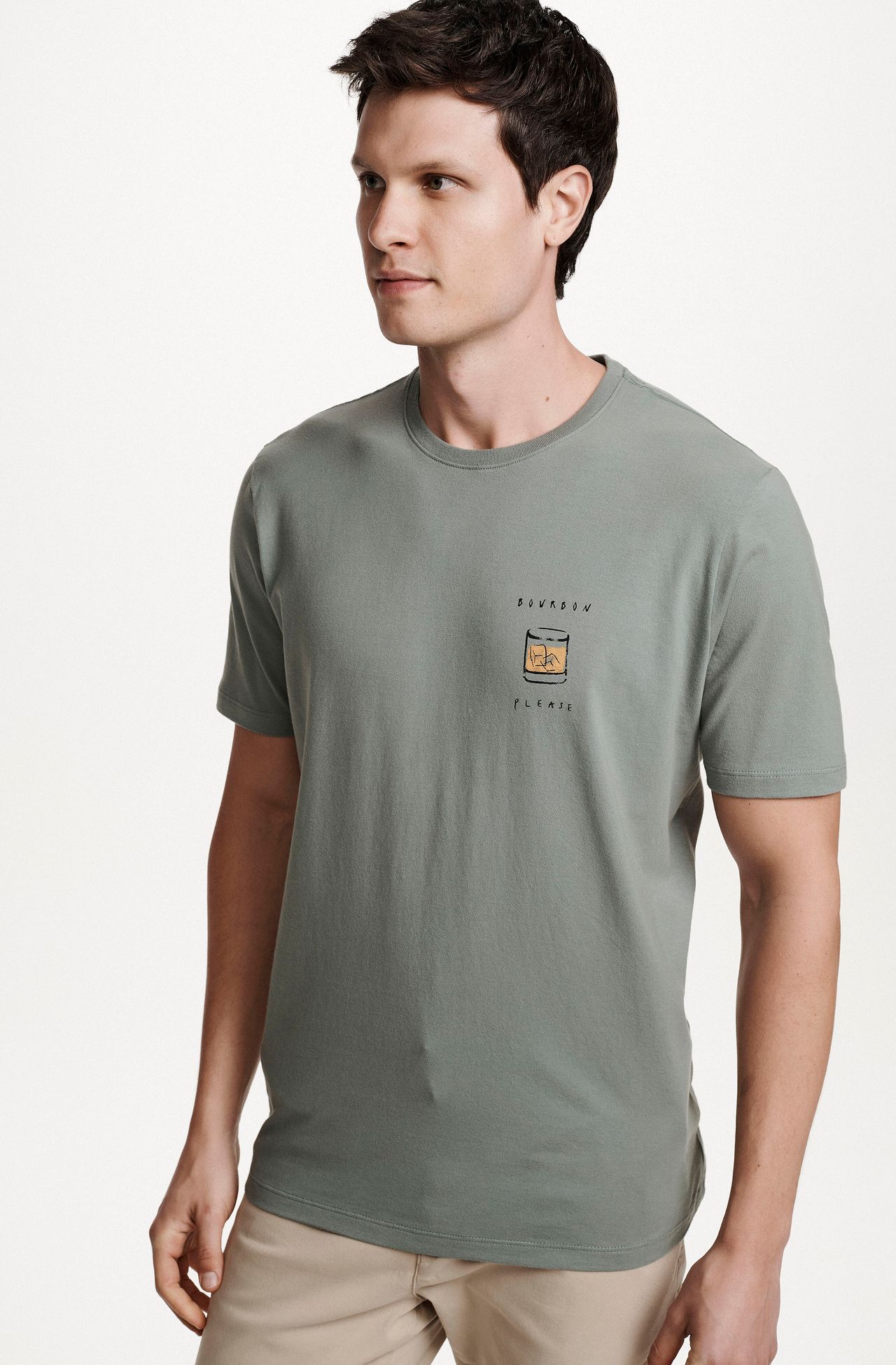 8353CCZ00238_685_2-T-SHIRT-MANGA-CURTA-ESTAMPA-WHISKY-VERDE