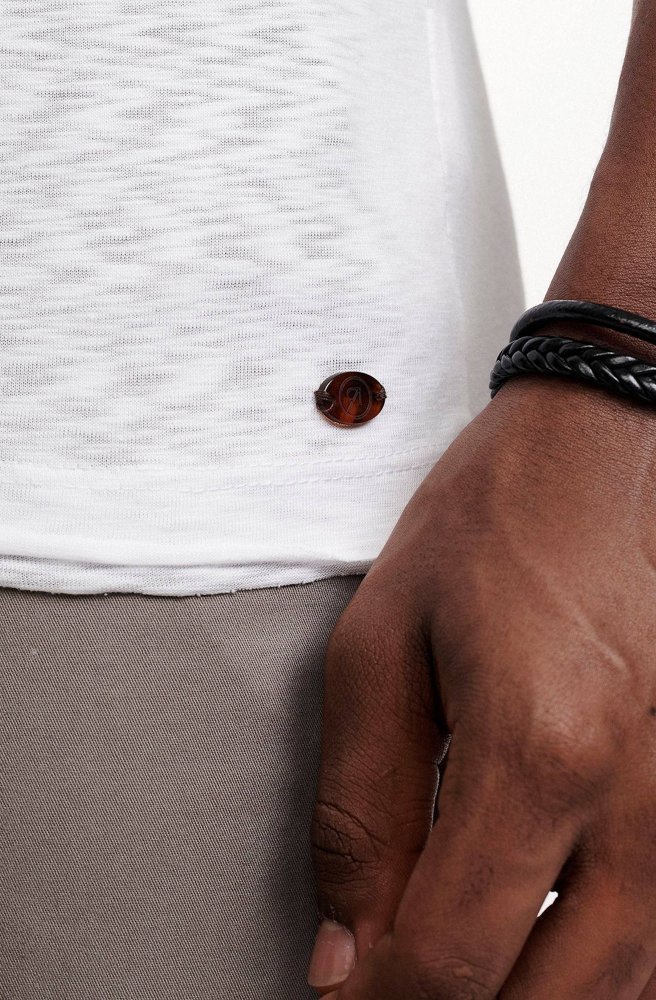 8350CCZ00114_900_5-T-SHIRT-MANGA-CURTA-FLAME-BRANCA