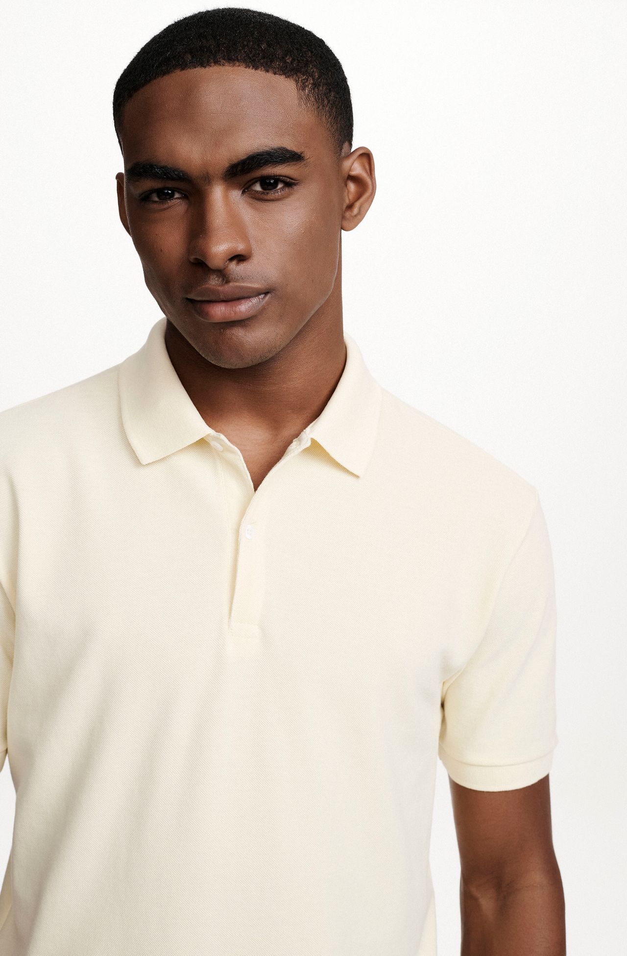 8320ICZ00299_120_4-POLO-MANGA-CURTA-PIQUET-ZERO-ENCOLHIMENTO-AMARELA