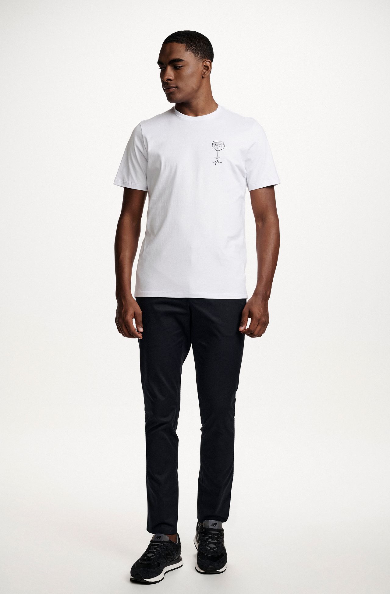 8353CCZ00237_900_1-T-SHIRT-MANGA-CURTA-ESTAMPA-GIM-CAQUI