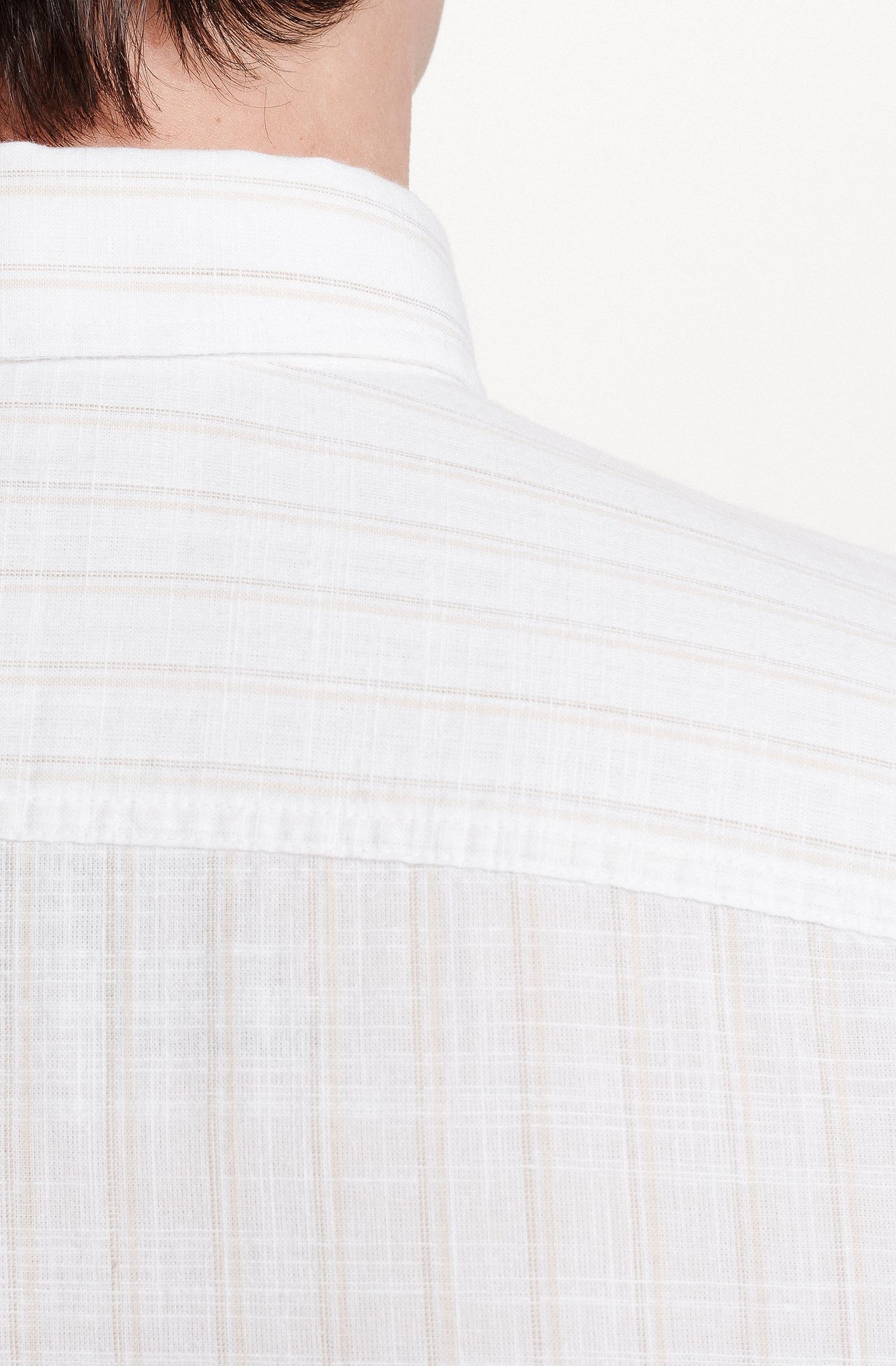 2502VCZ49084_420_3-CAMISA-CASUAL-LISTRADA-KHAKI-E-BRANCA