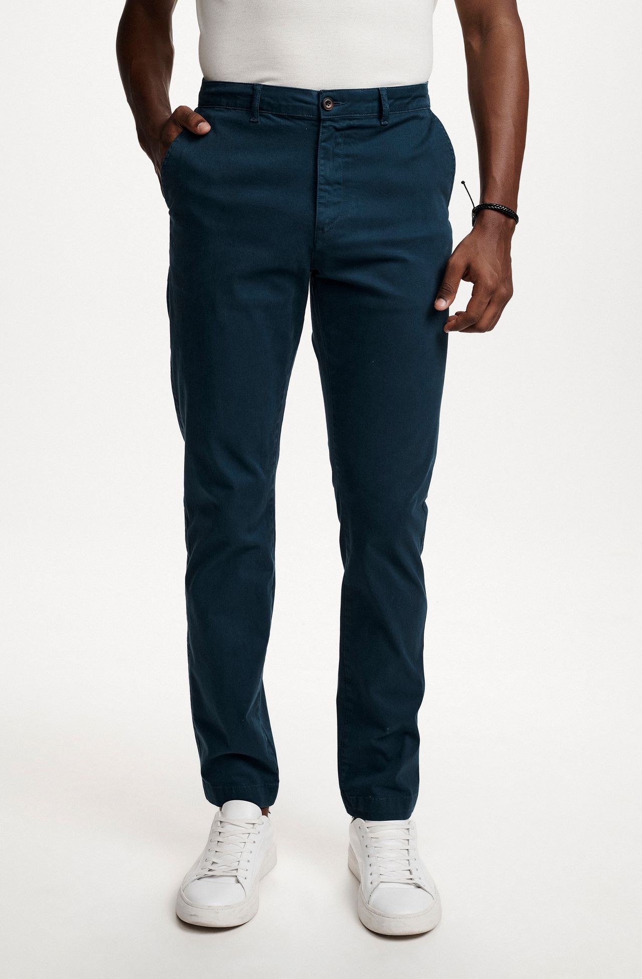 4042UCZ00099_585_2-CALCA-CHINO-SARJA-STRETCH