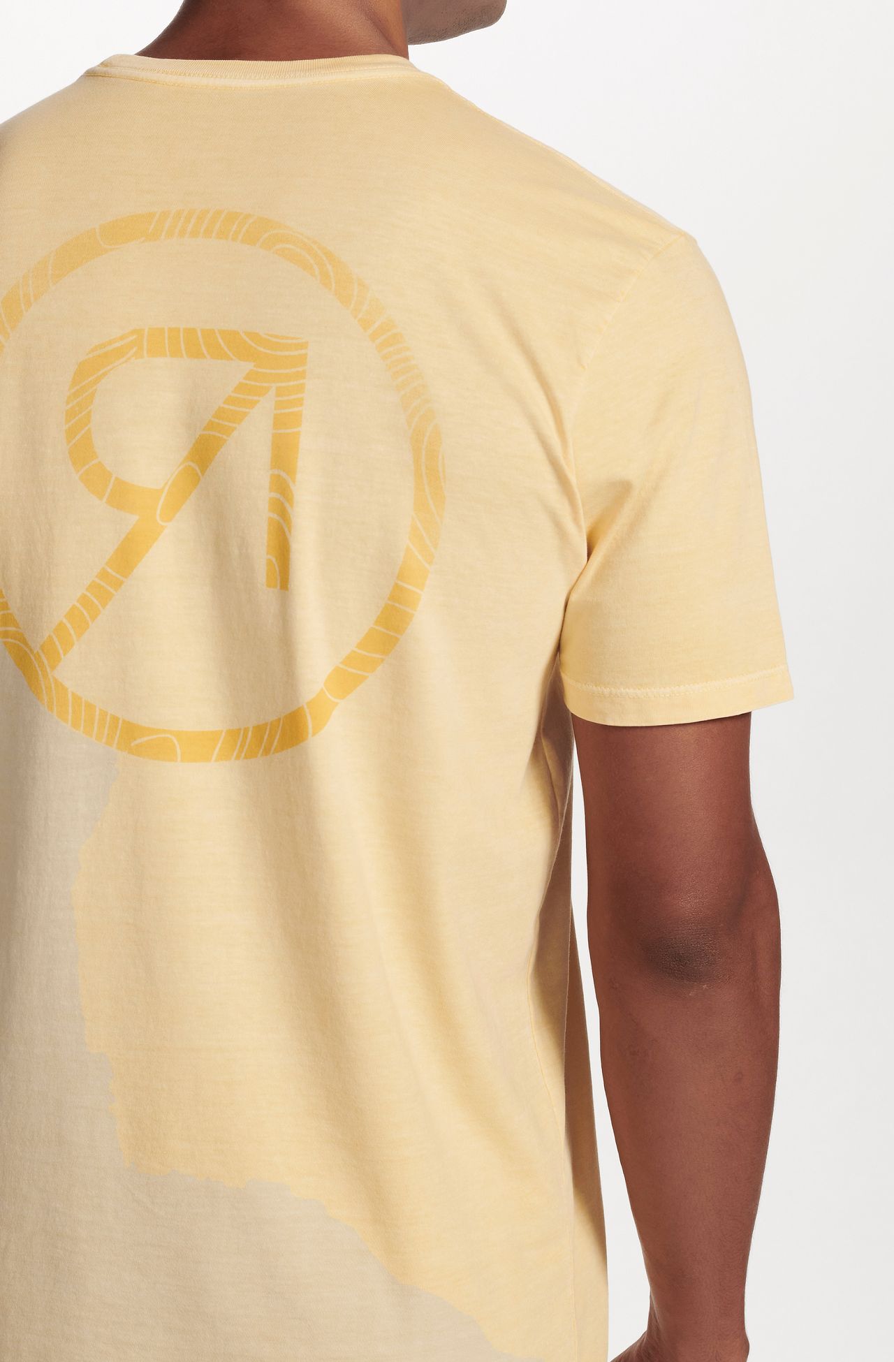 8353CCZ00199_140_1-T-SHIRT-MANGA-CURTA-GRAFICA
