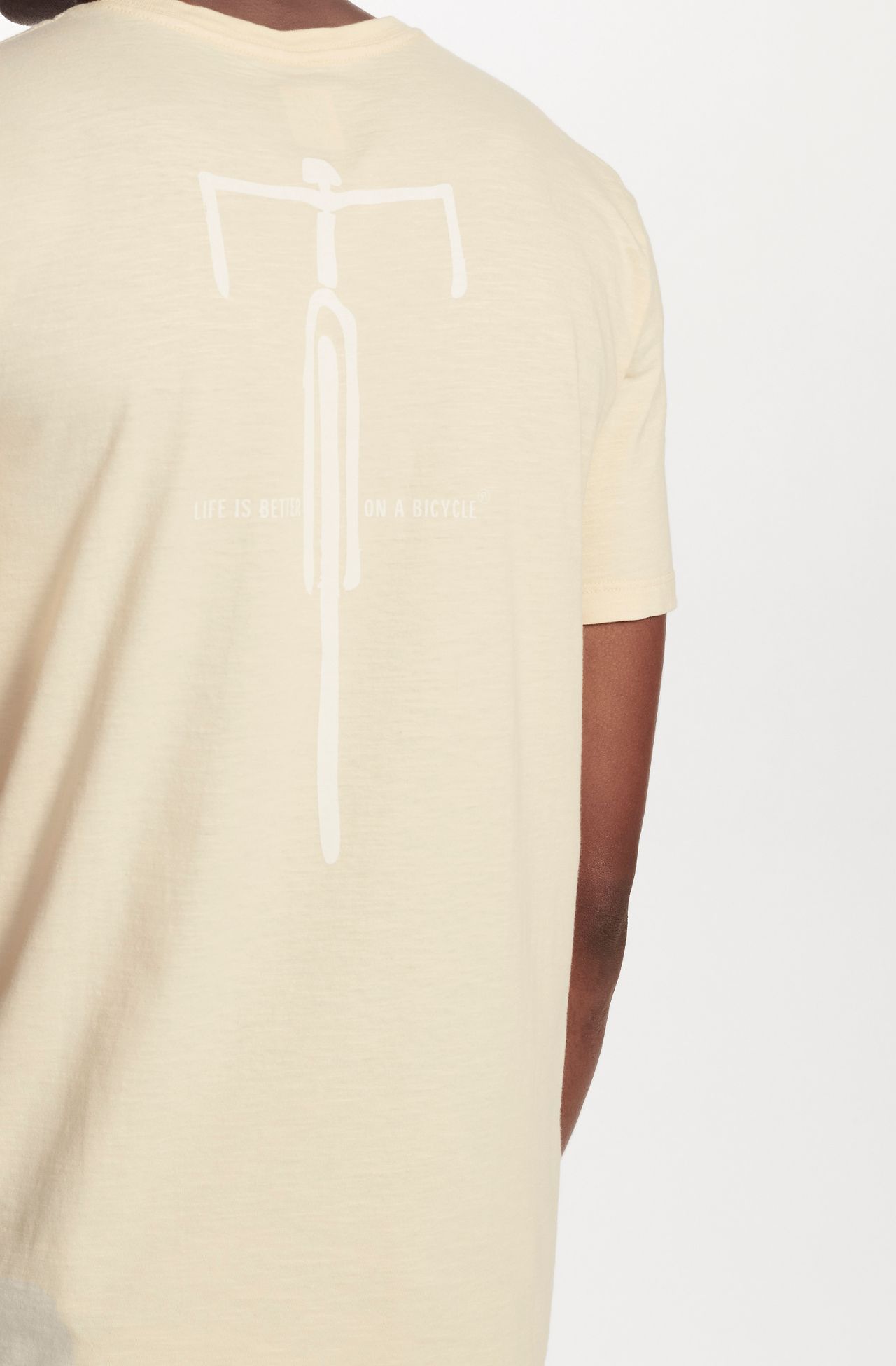 8353CCZ00213_140_1-T-SHIRT-MANGA-CURTA-TINGIMENTO-NATURAL