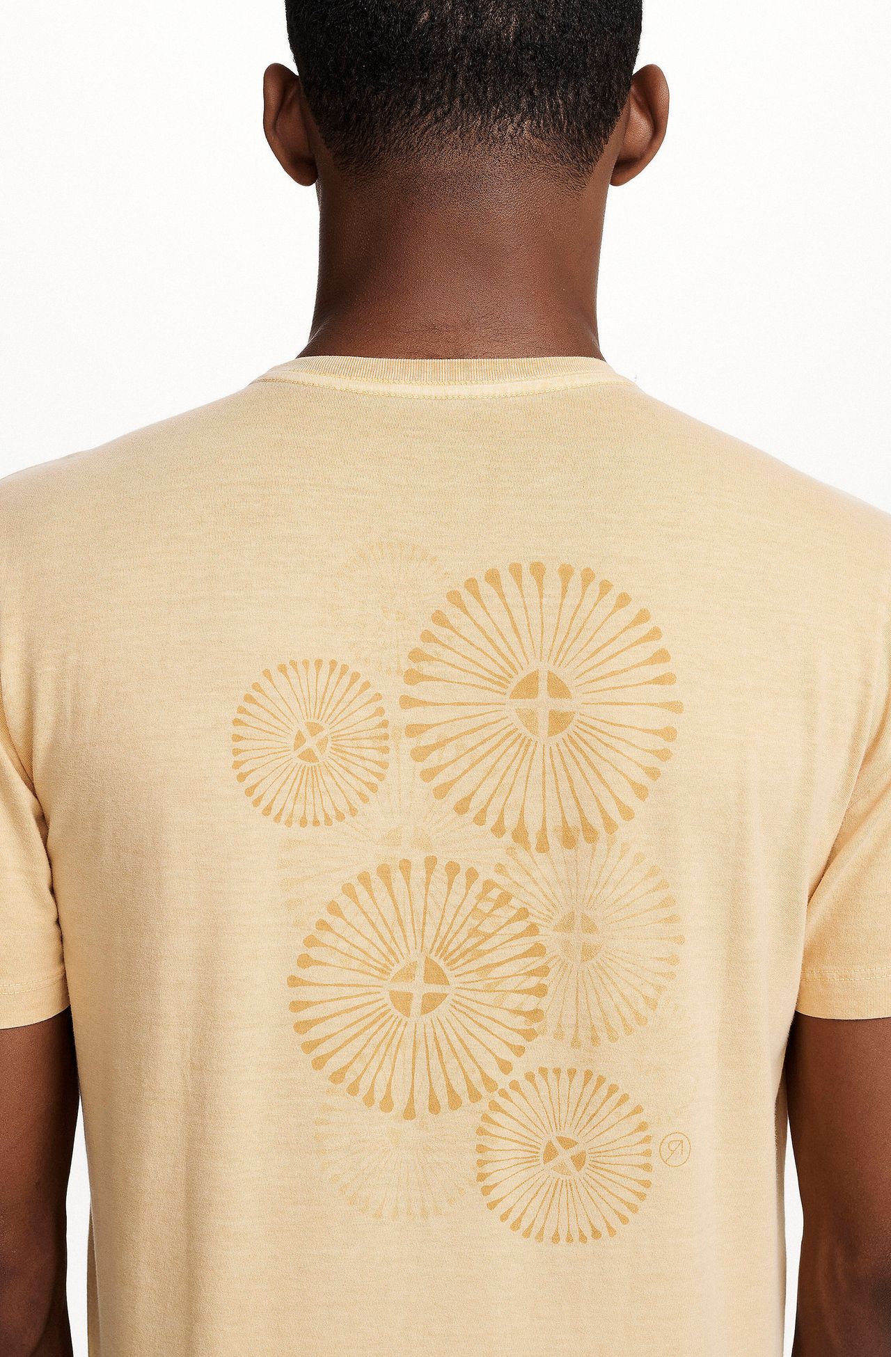 8353CCZ00246_170_1-T-SHIRT-MANGA-CURTA--ESTAMPA--MANDALA--DE-ALGODAO-ROSA