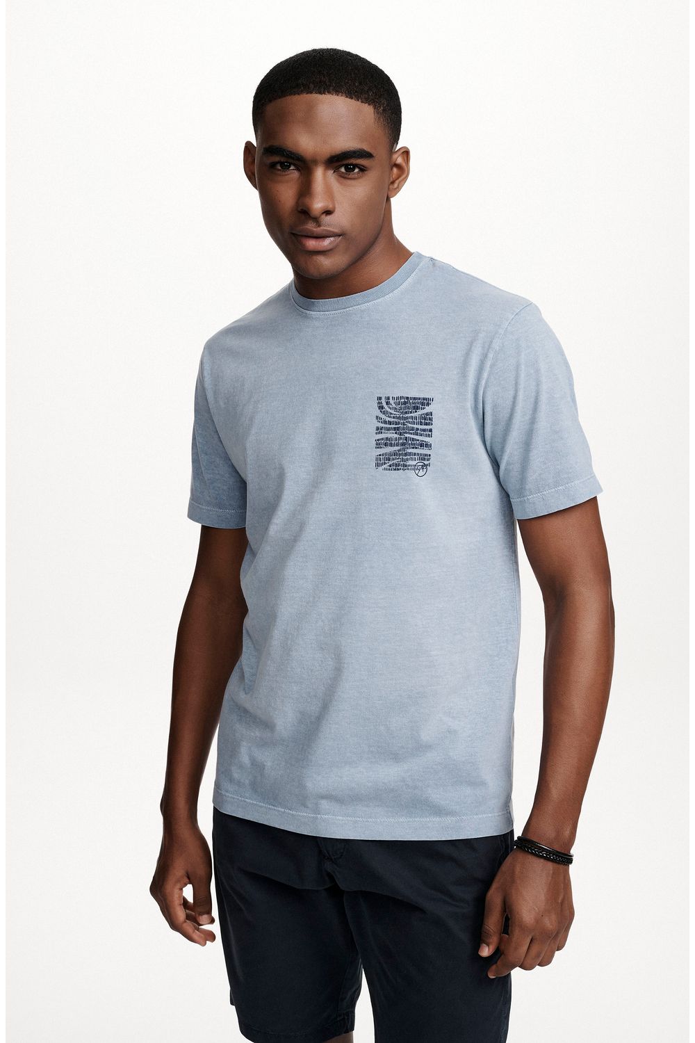 8353CCZ00250_565_2-T-SHIRT-MANGA-CURTA-ESTAMPA-FOLHA-GRAFICA-DE-ALGODAO-AZUL