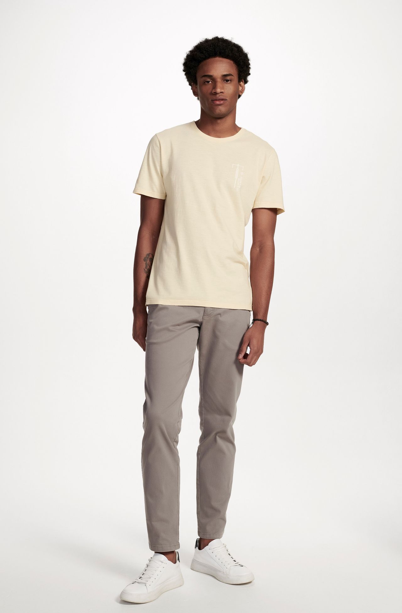 8353CCZ00213_140_3-T-SHIRT-MANGA-CURTA-TINGIMENTO-NATURAL