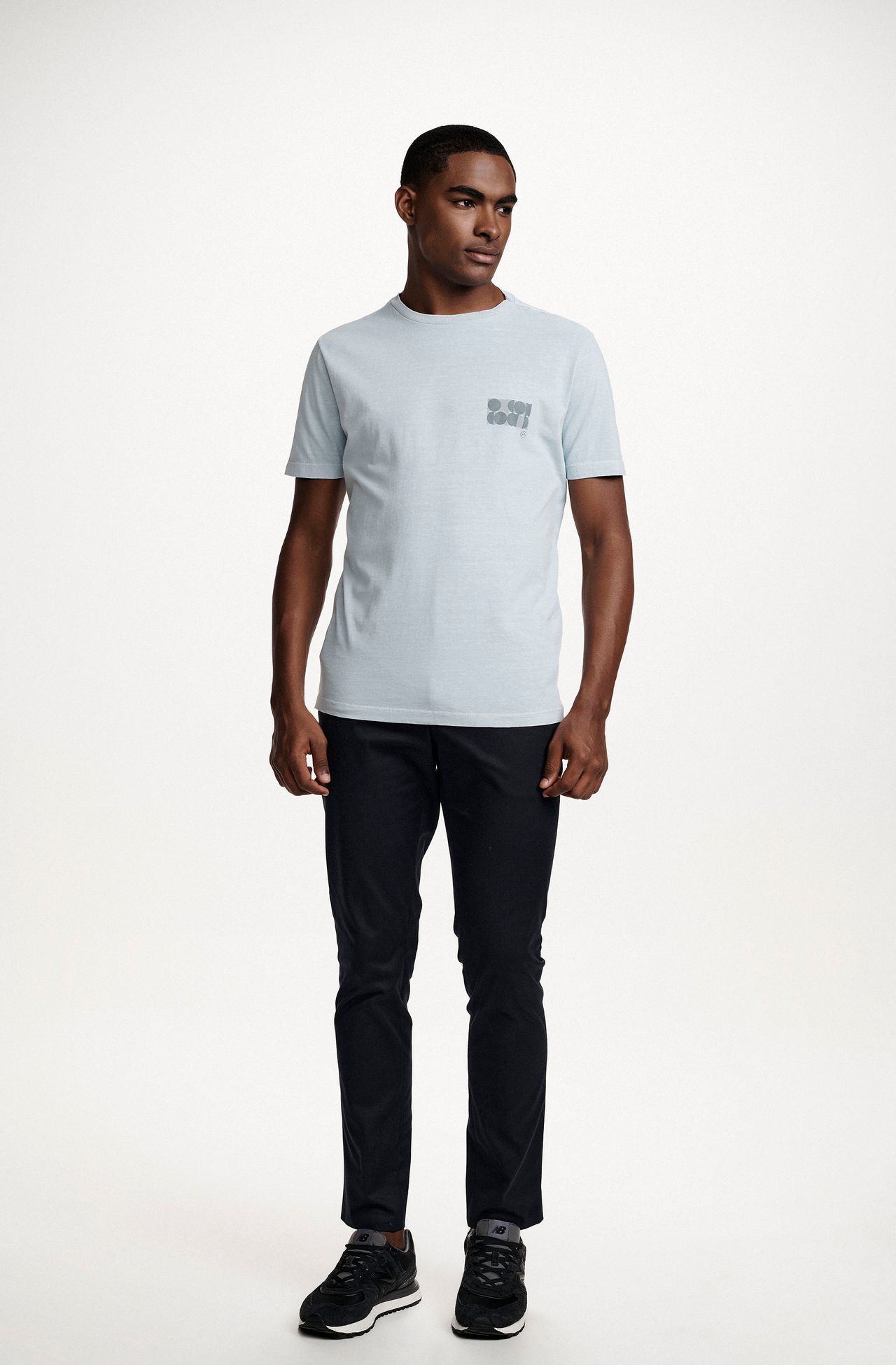 8353CCZ00240_545_3-T-SHIRT-MANGA-CURTA--ESTAMPA-CIRCULOS-DE-ALGODAO-VERDE