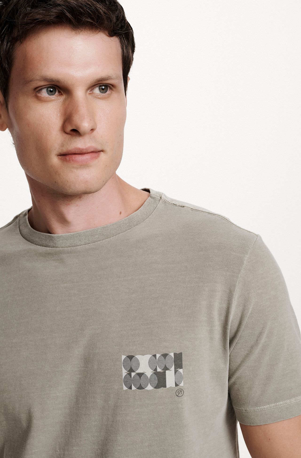 8353CCZ00240_660_4-T-SHIRT-MANGA-CURTA--ESTAMPA-CIRCULOS-DE-ALGODAO-VERDE