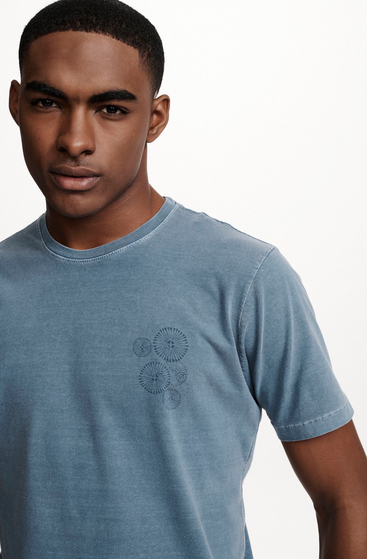 8353CCZ00246_565_4-T-SHIRT-MANGA-CURTA--ESTAMPA--MANDALA--DE-ALGODAO-ROSA