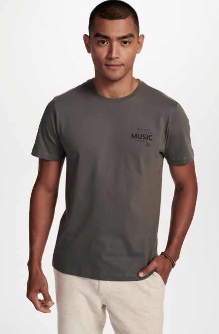 8353CCZ00211_970_2-T-SHIRT-MANGA-CURTA-GRAFICA-MUSIC