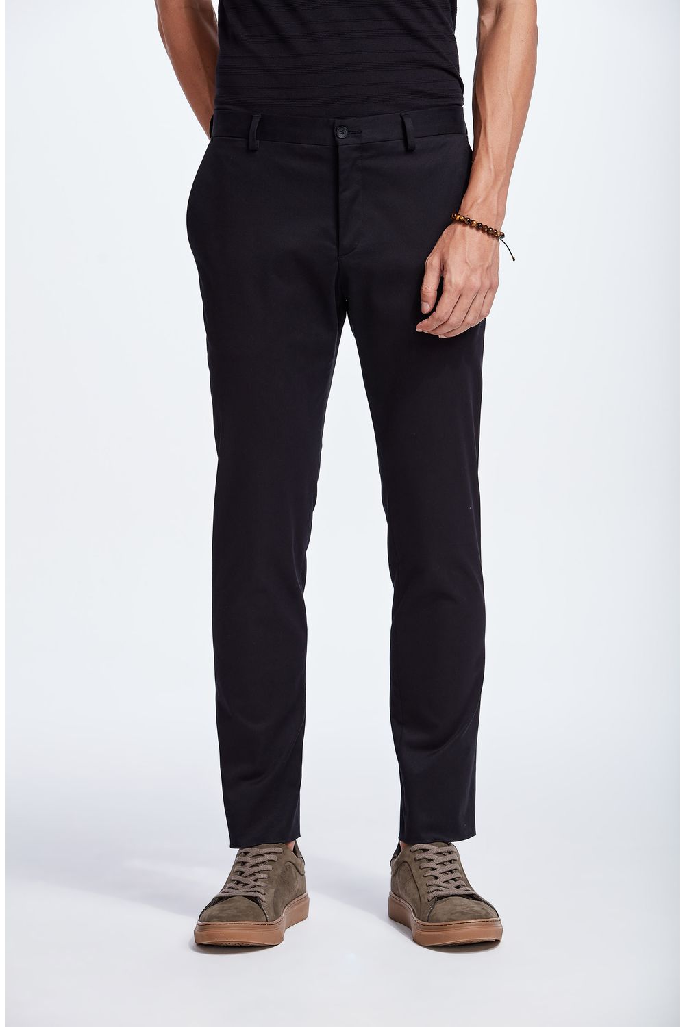 4044NRM02468_987_2-CALCA-CHINO