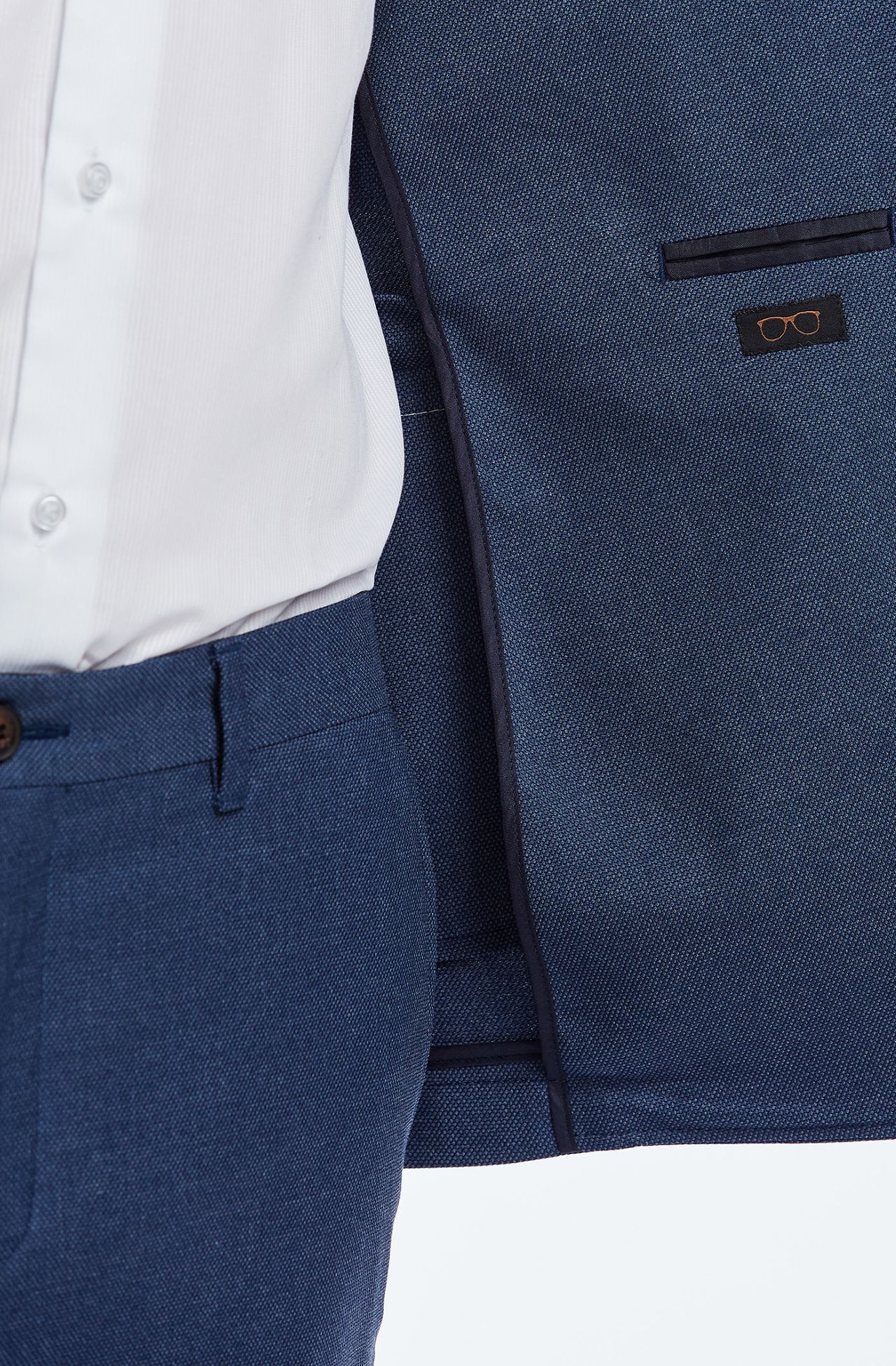 4044NWZ20831_590_1-CALCA-CHINO