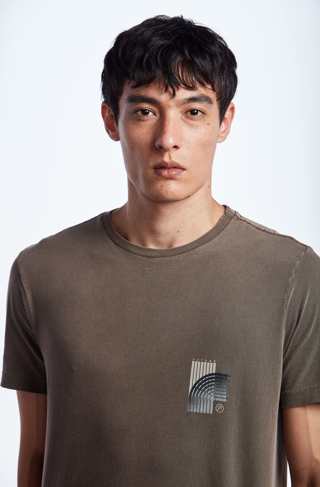 8353CCZ00263_790_3-TSHIRT-MANGA-CURTA