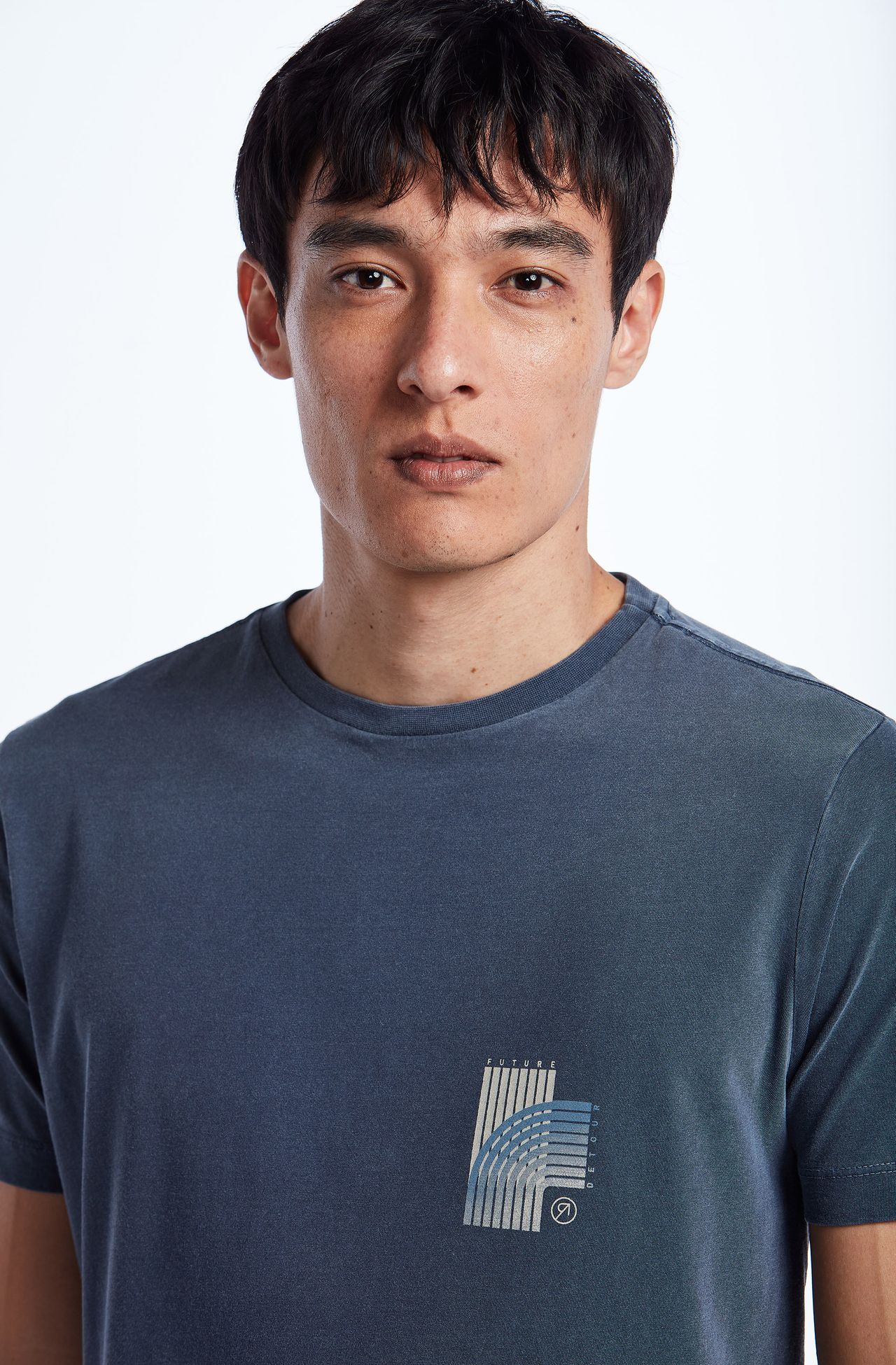 8353CCZ00263_595_4-TSHIRT-MANGA-CURTA