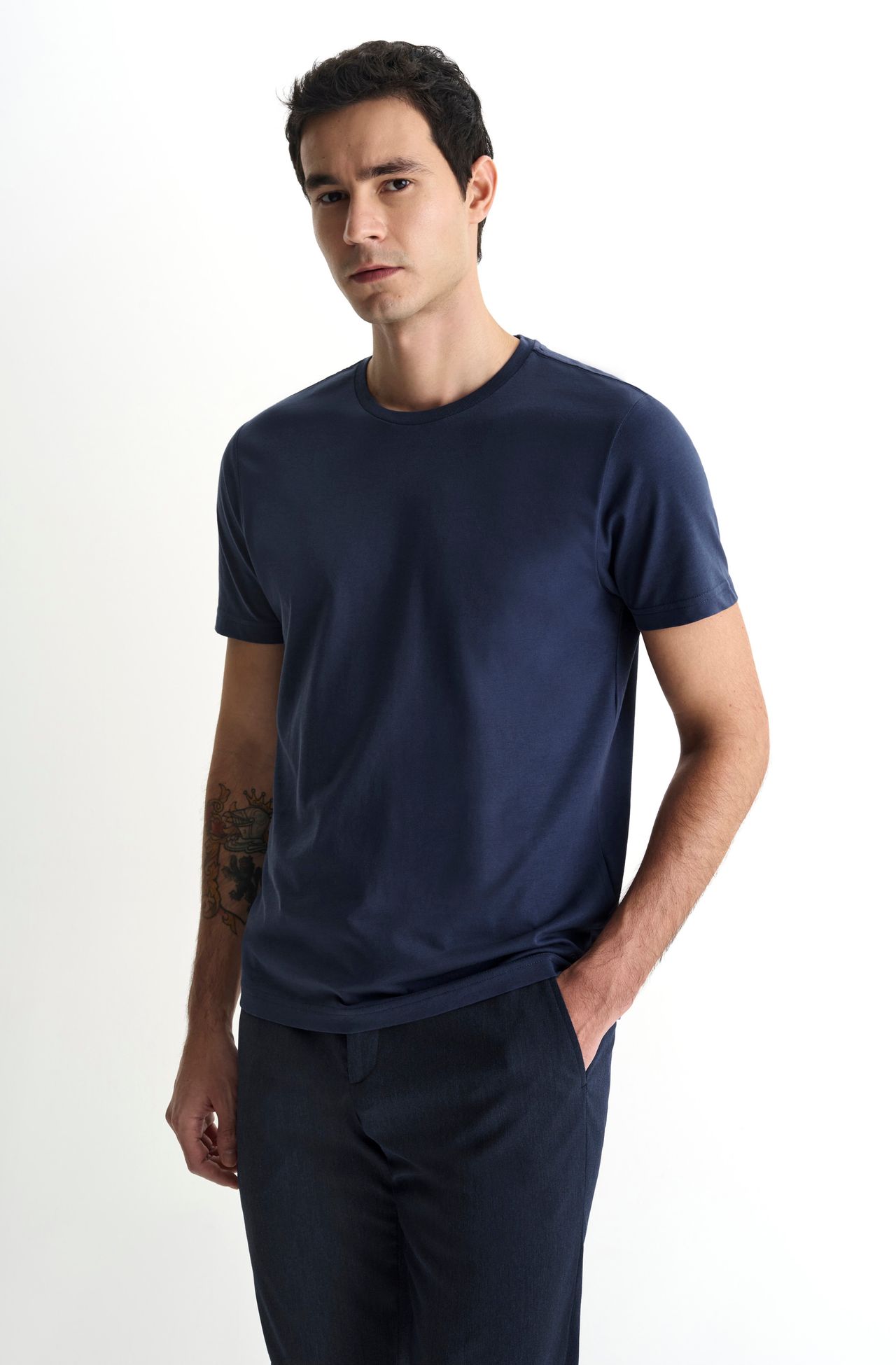 8350CCZ00084_570_1-TSHIRT-MANGA-CURTA