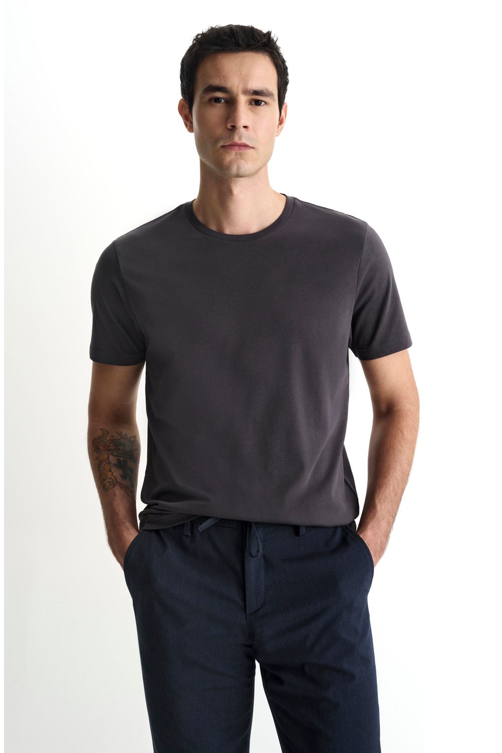 8350CCZ00084_982_1-TSHIRT-MANGA-CURTA