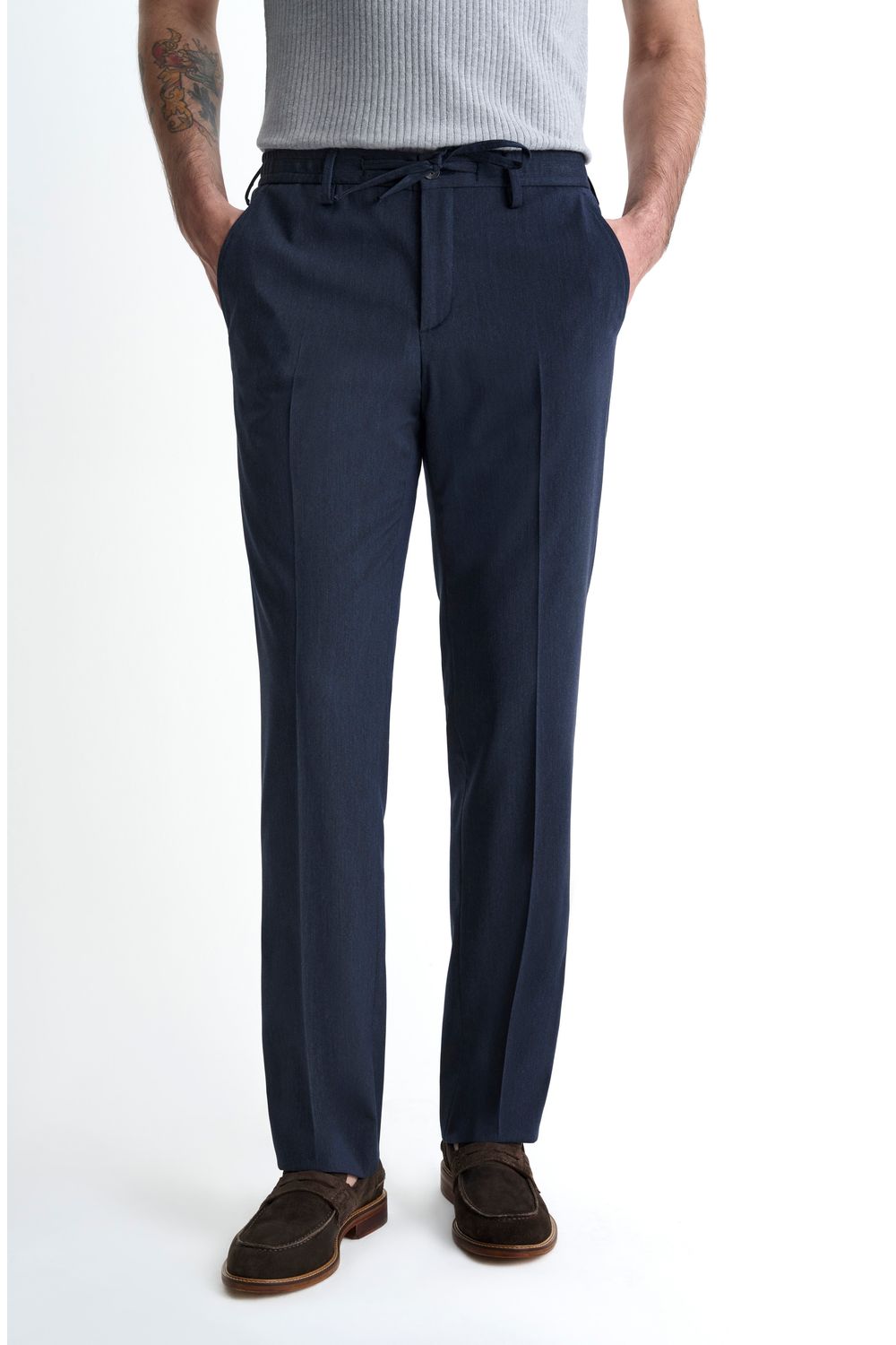 4041PVC00002_590_2-CALCA-RELAXED