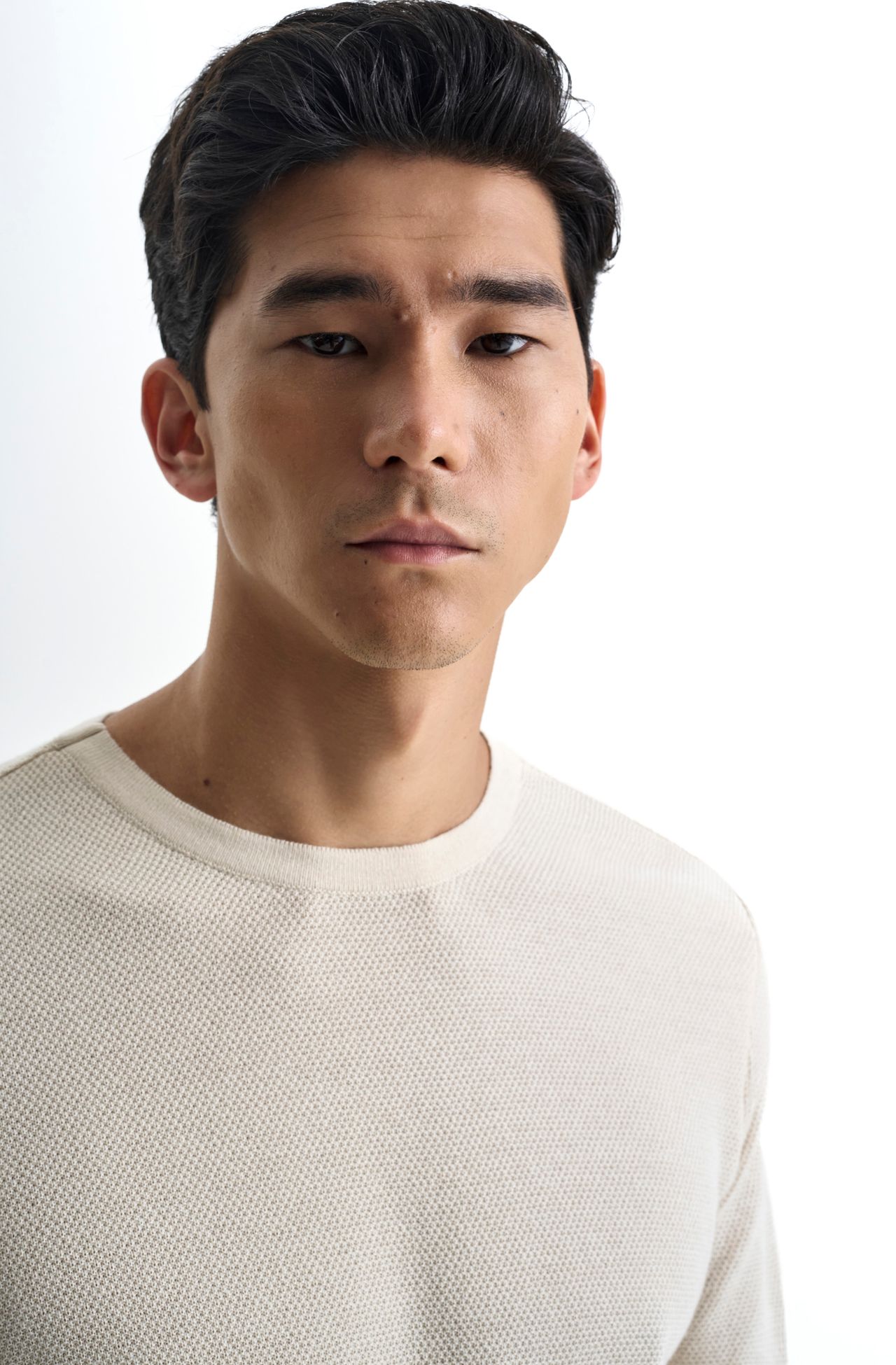 3082CCL00004_420_3-SWEATER-TSHIRT-MC