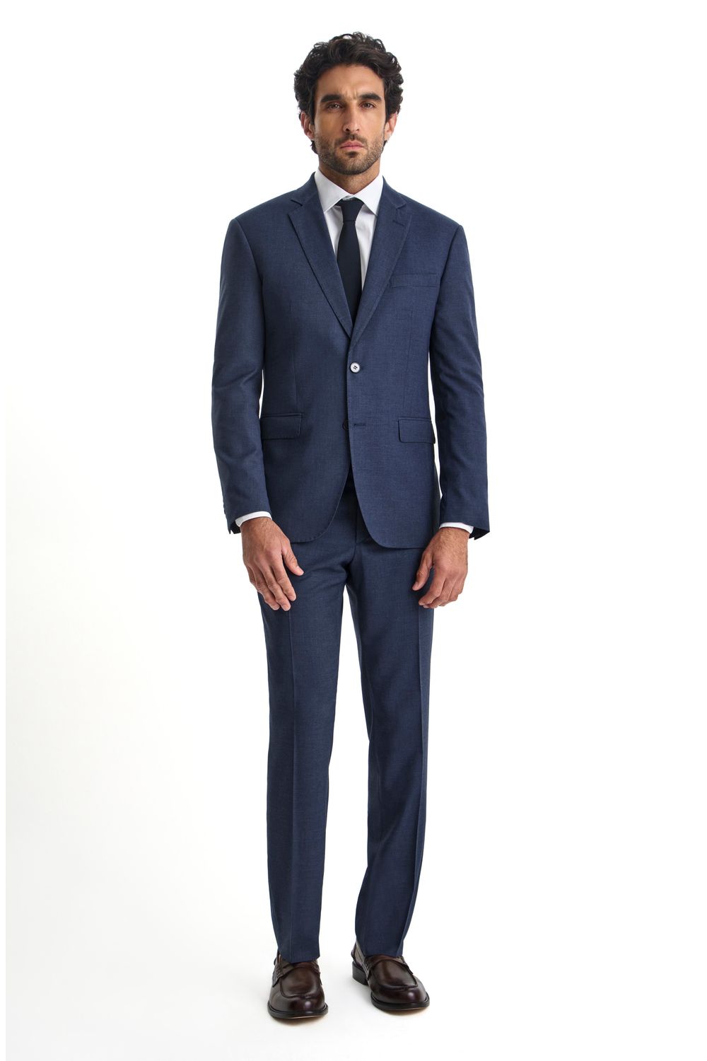 2021FFR20851_580_1-COSTUME-02-BOTOES