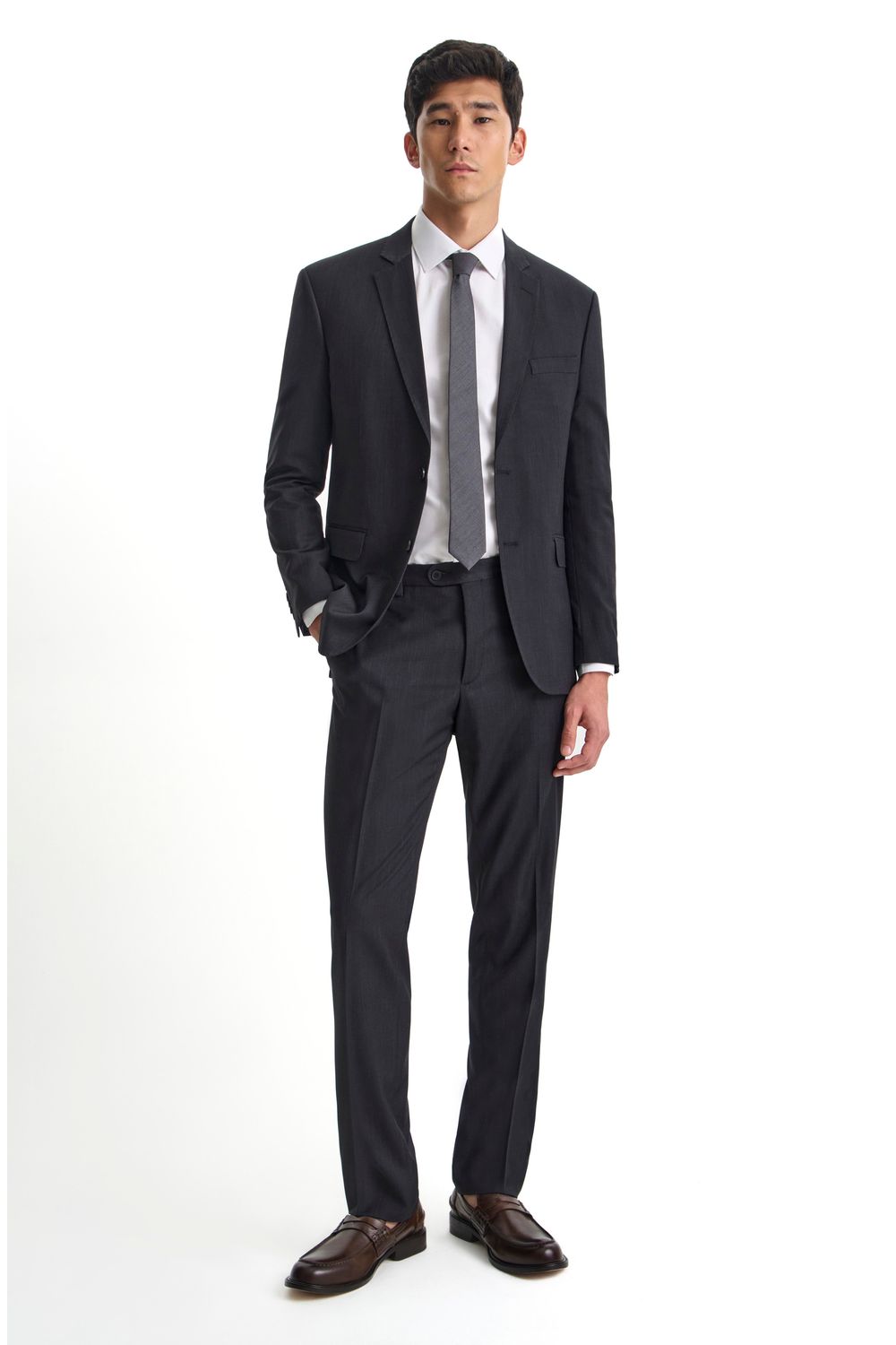 2021FFR20845_987_2-COSTUME-02-BOTOES